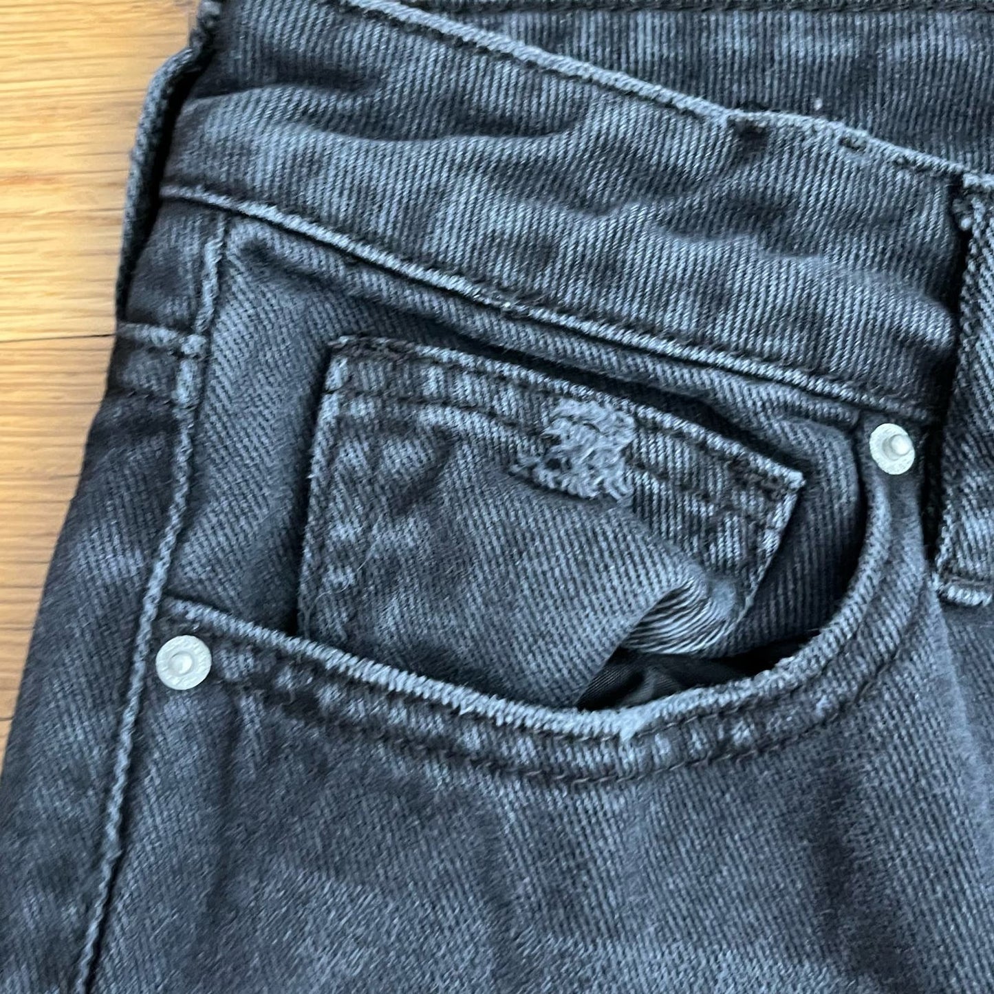 PacSun Distressed Mom Jeans - Size 28