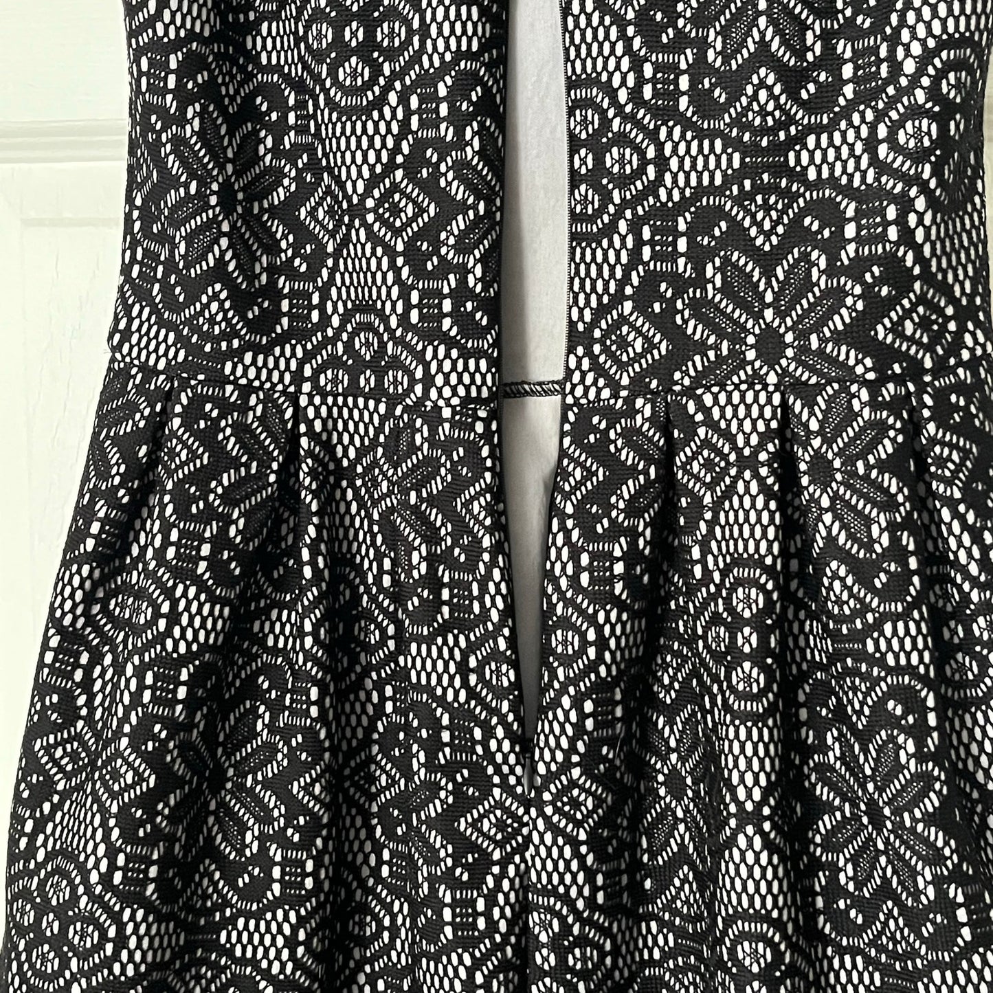 George Lace Overlay Dress - Size S (4/6)