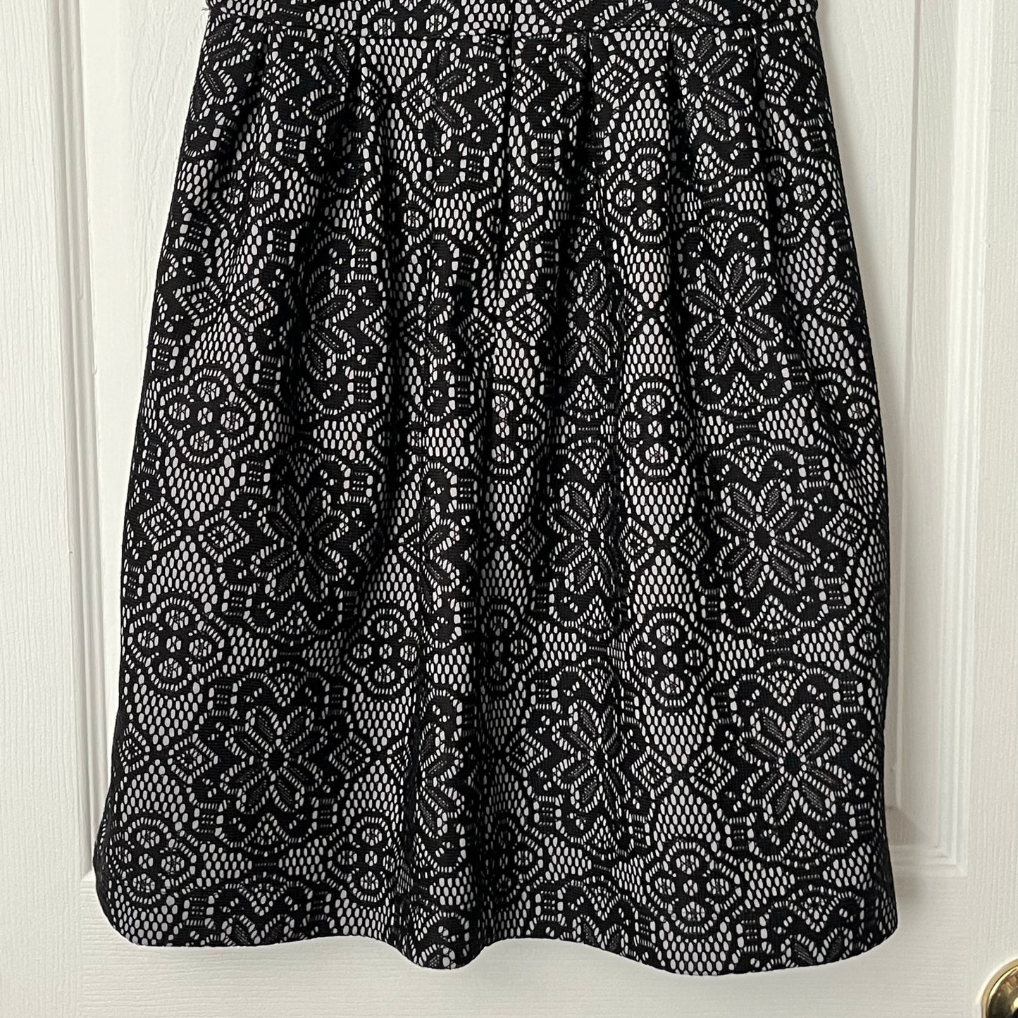 George Lace Overlay Dress - Size S (4/6)