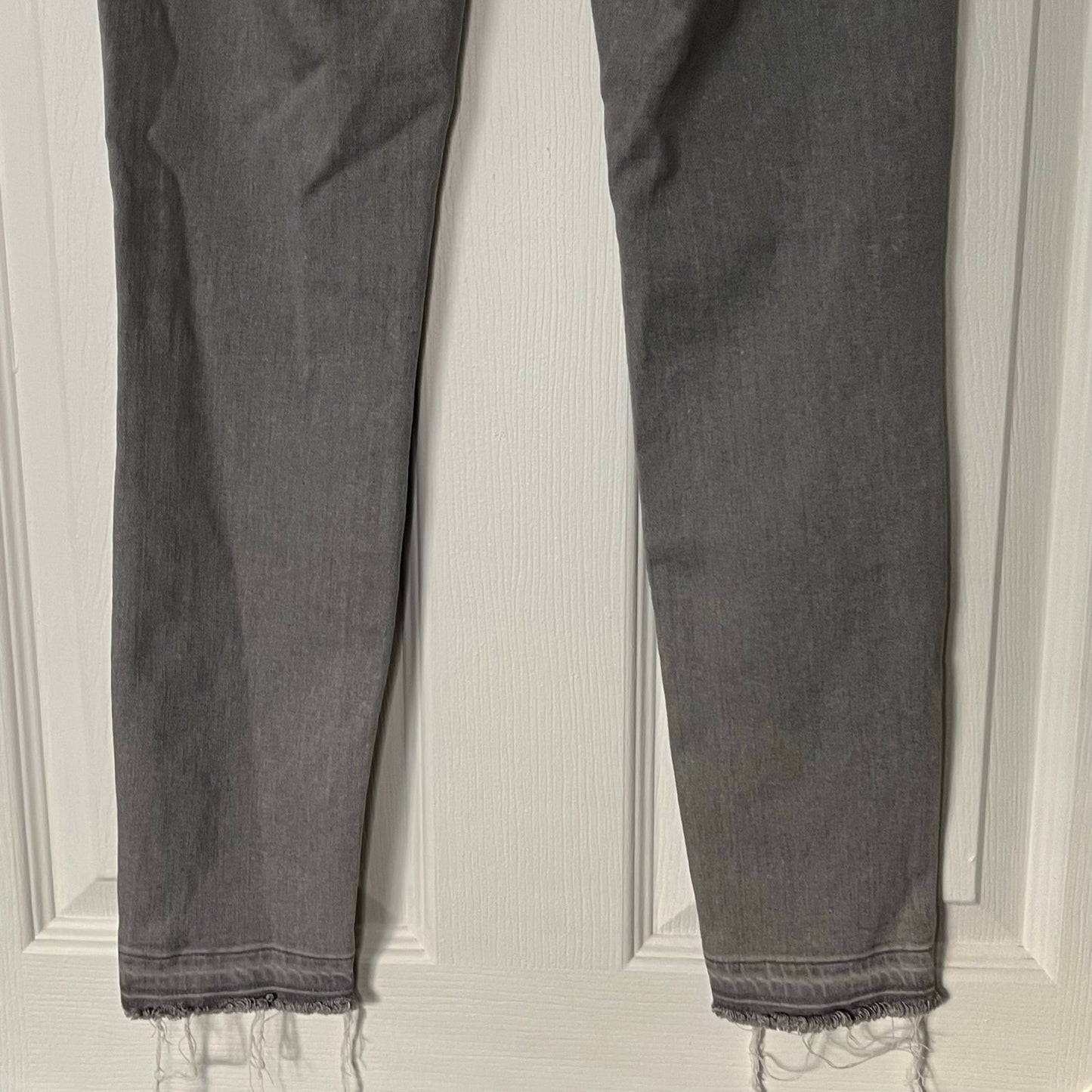 Paige Verdugo Ankle Distressed Jeans - Size 23