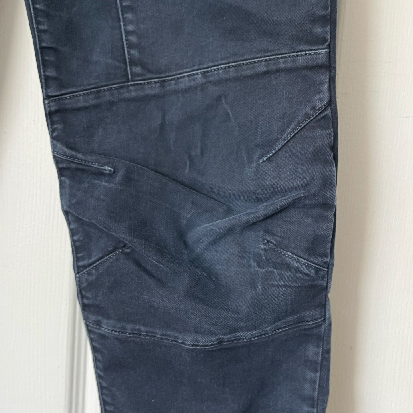 !Item Fitted Racer Cropped Jeans - Size 31
