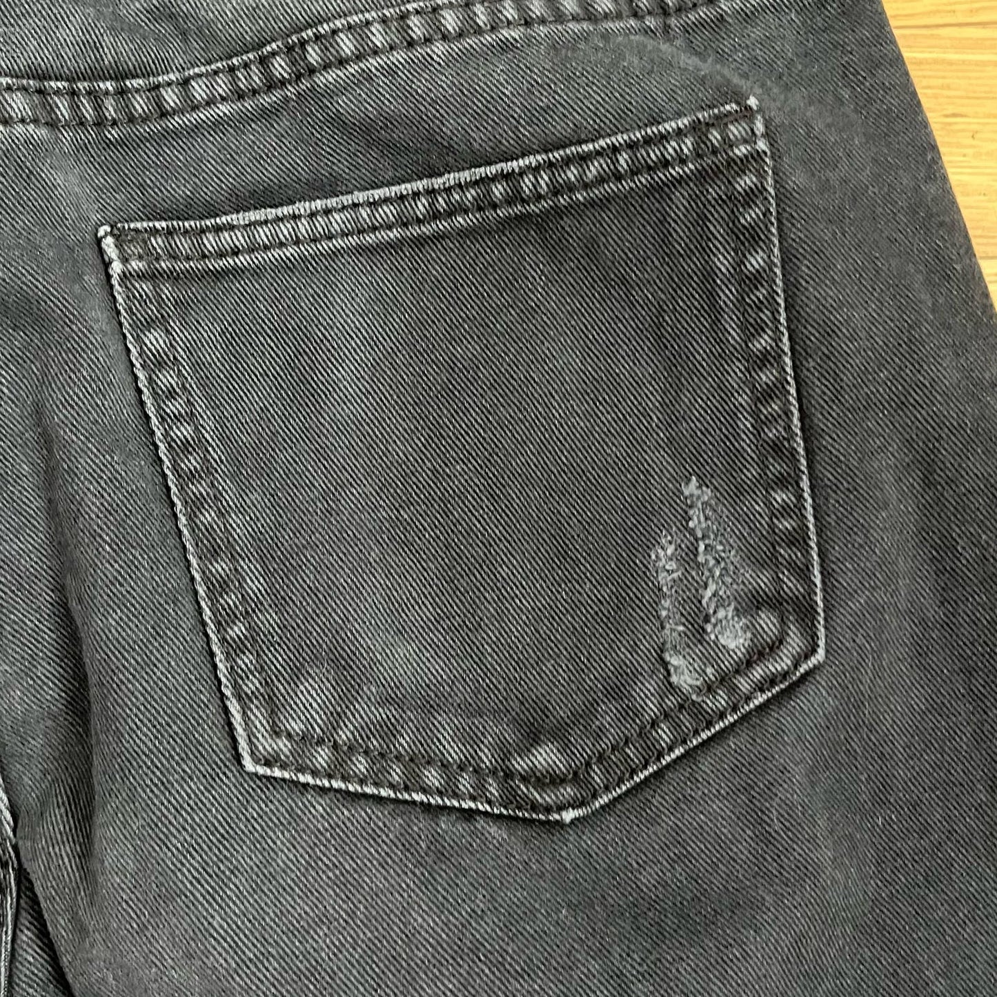 PacSun Distressed Mom Jeans - Size 28
