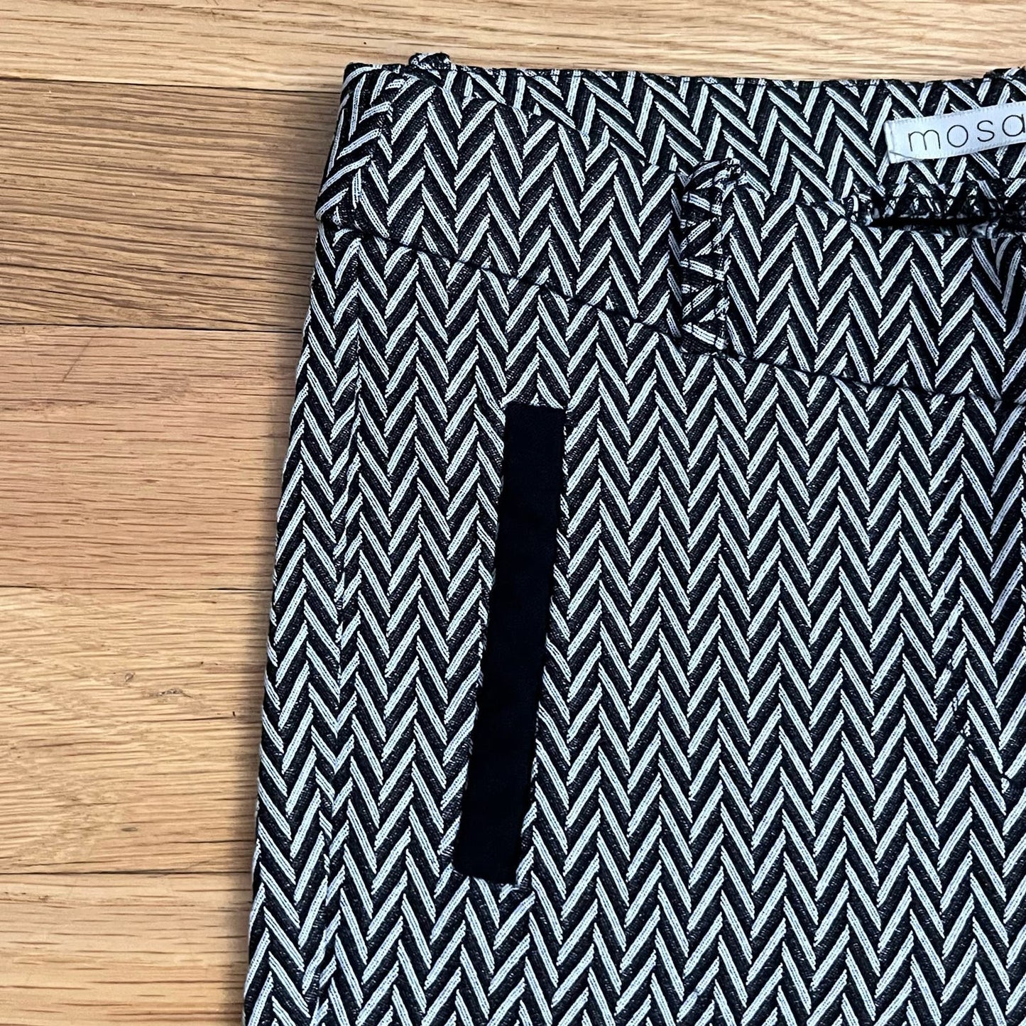 Mosaic & Co Chevron Skinny Stretch Pants - Size S