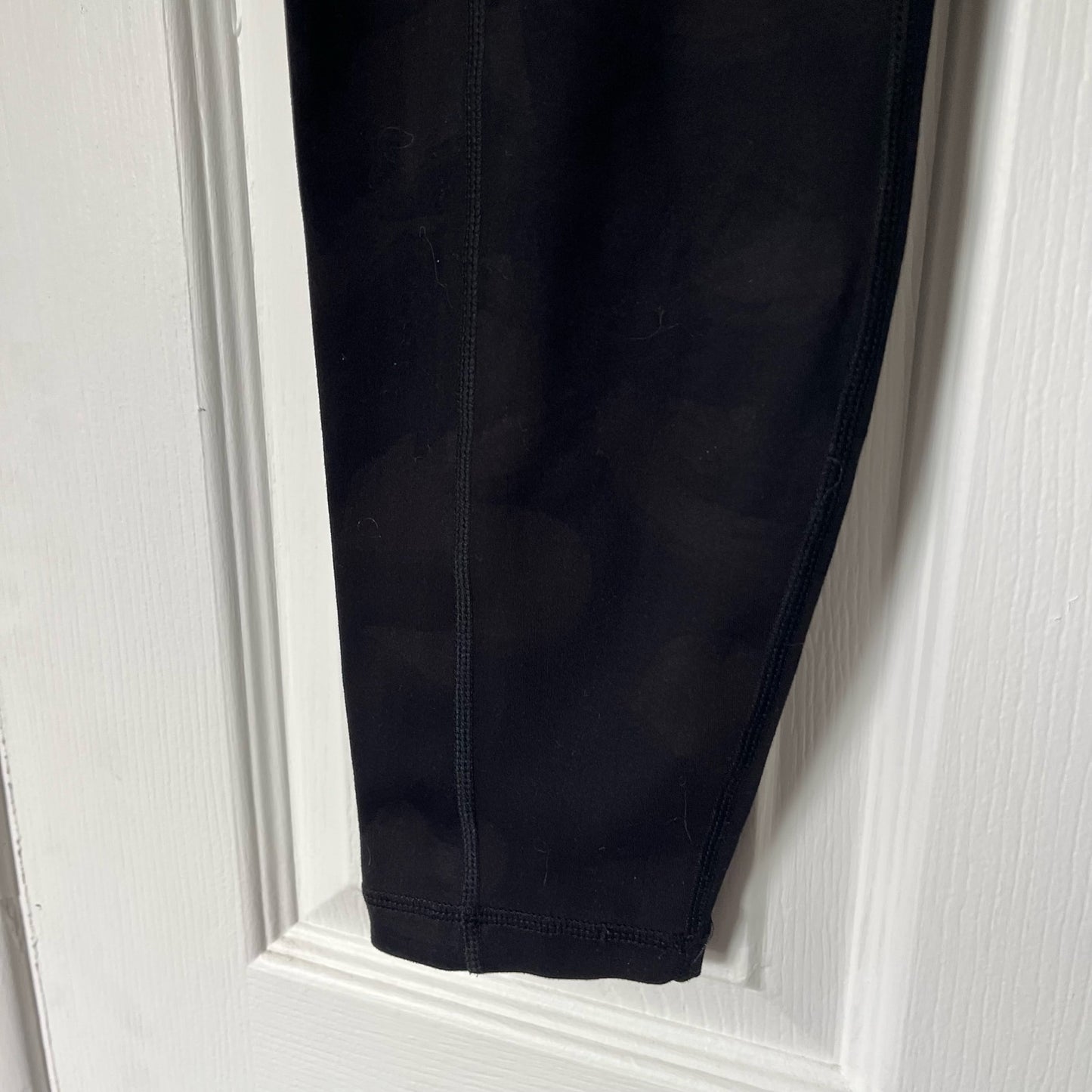 Yogalicious Lux Cropped Camo Leggings - Size M