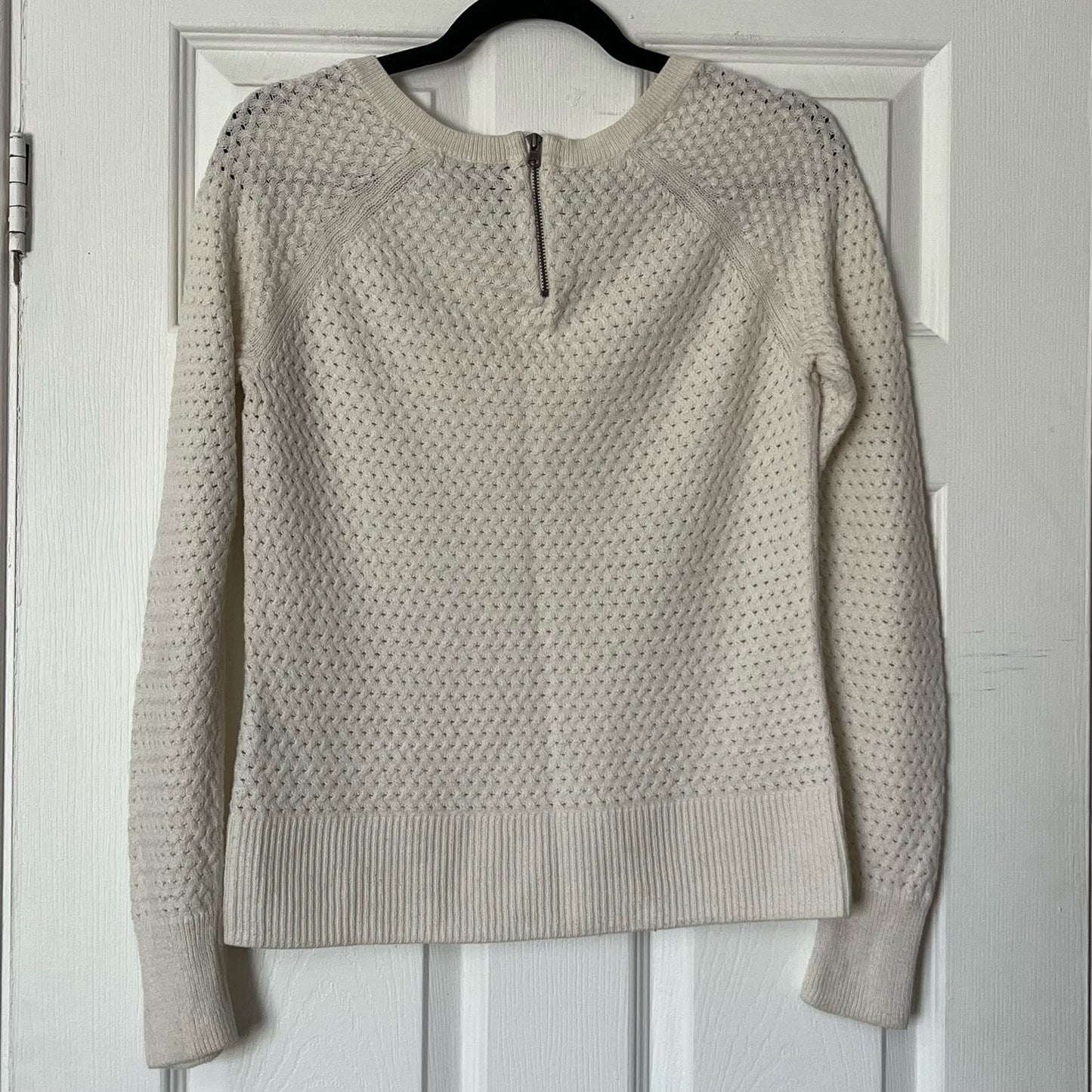 American Eagle Outfitters Zig-Zag Knit Sweater - Size M
