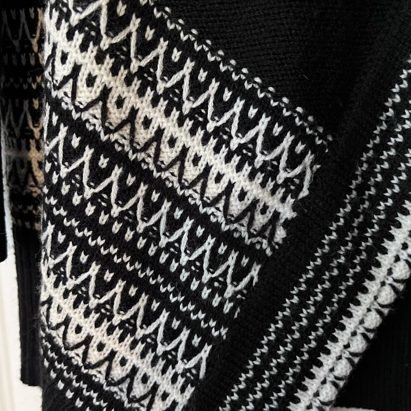 Cable & Gauge Open Front Cardigan - Size S