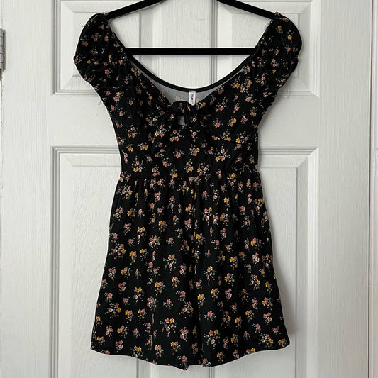 7 Day Wknd Off-Shoulder Floral Romper - Size S - NWT