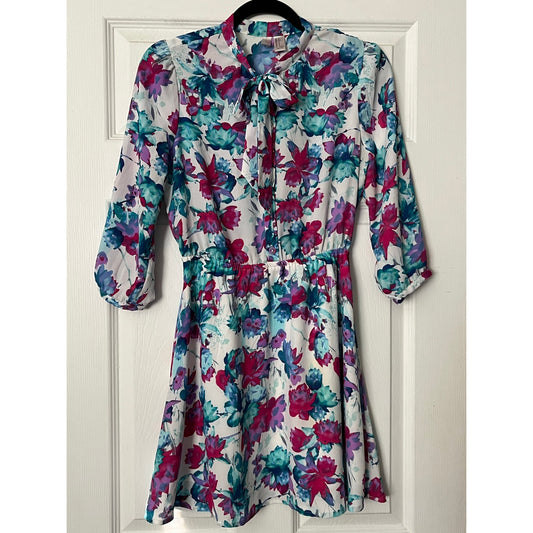 Forever 21 Exclusive Floral Dress - Size S