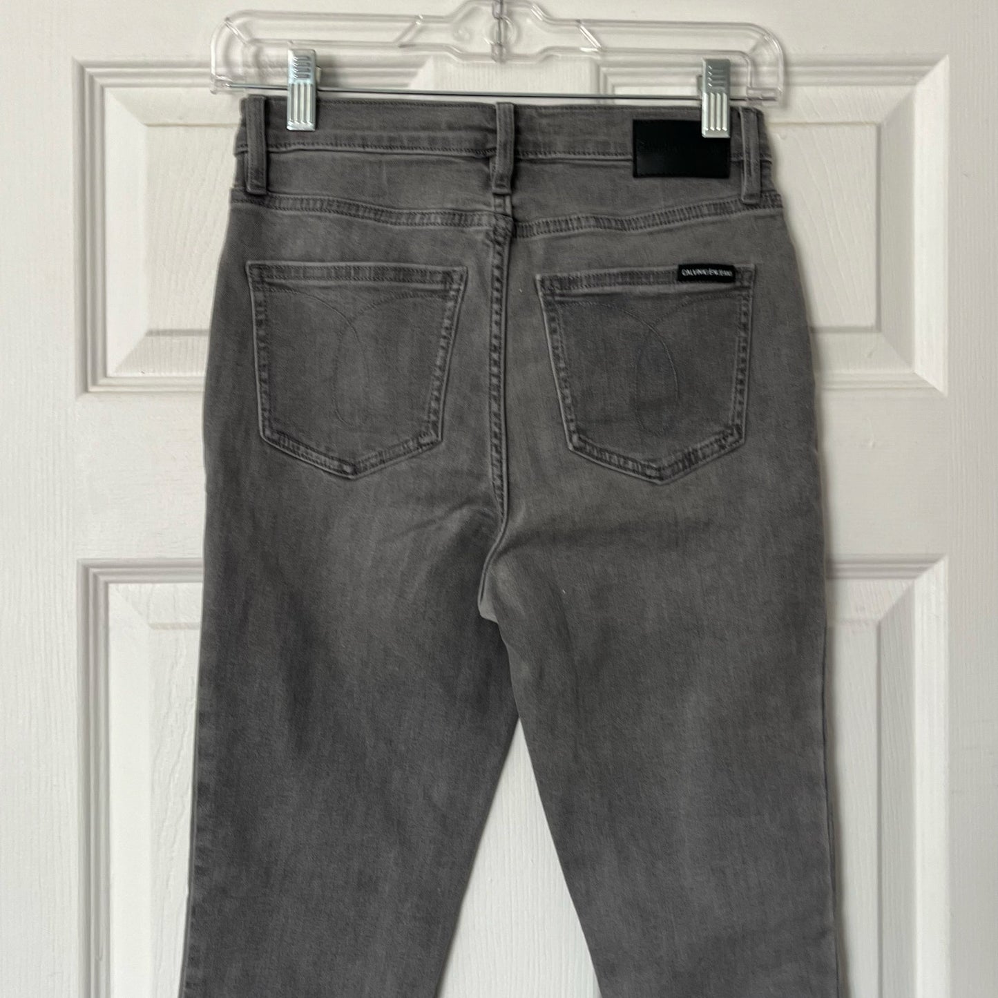 Calvin Klein Jeans High Rise Skinny Jeans - Size 26