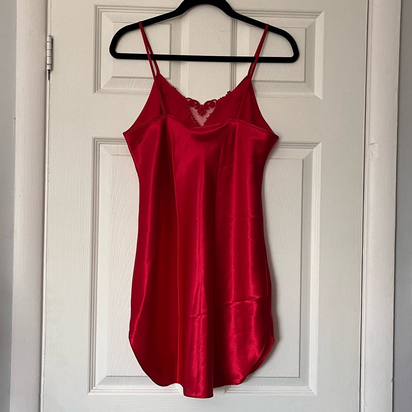 Dentelle V-Neck Lace Trim Satin Chemise - Size M