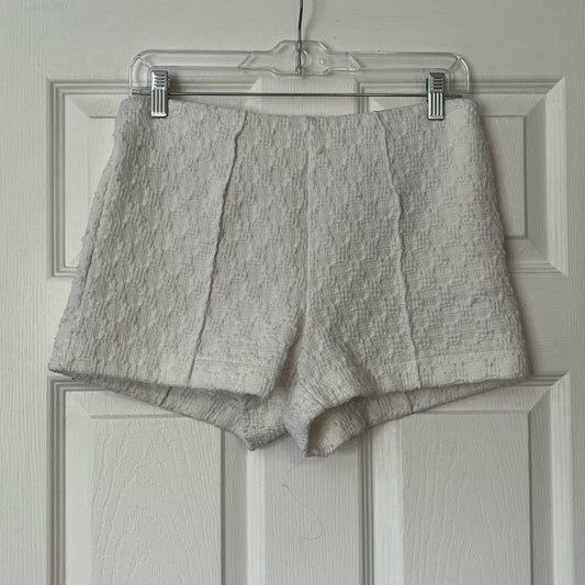 Woven Pleated Zip-Back Shorts - Size UNKNOWN