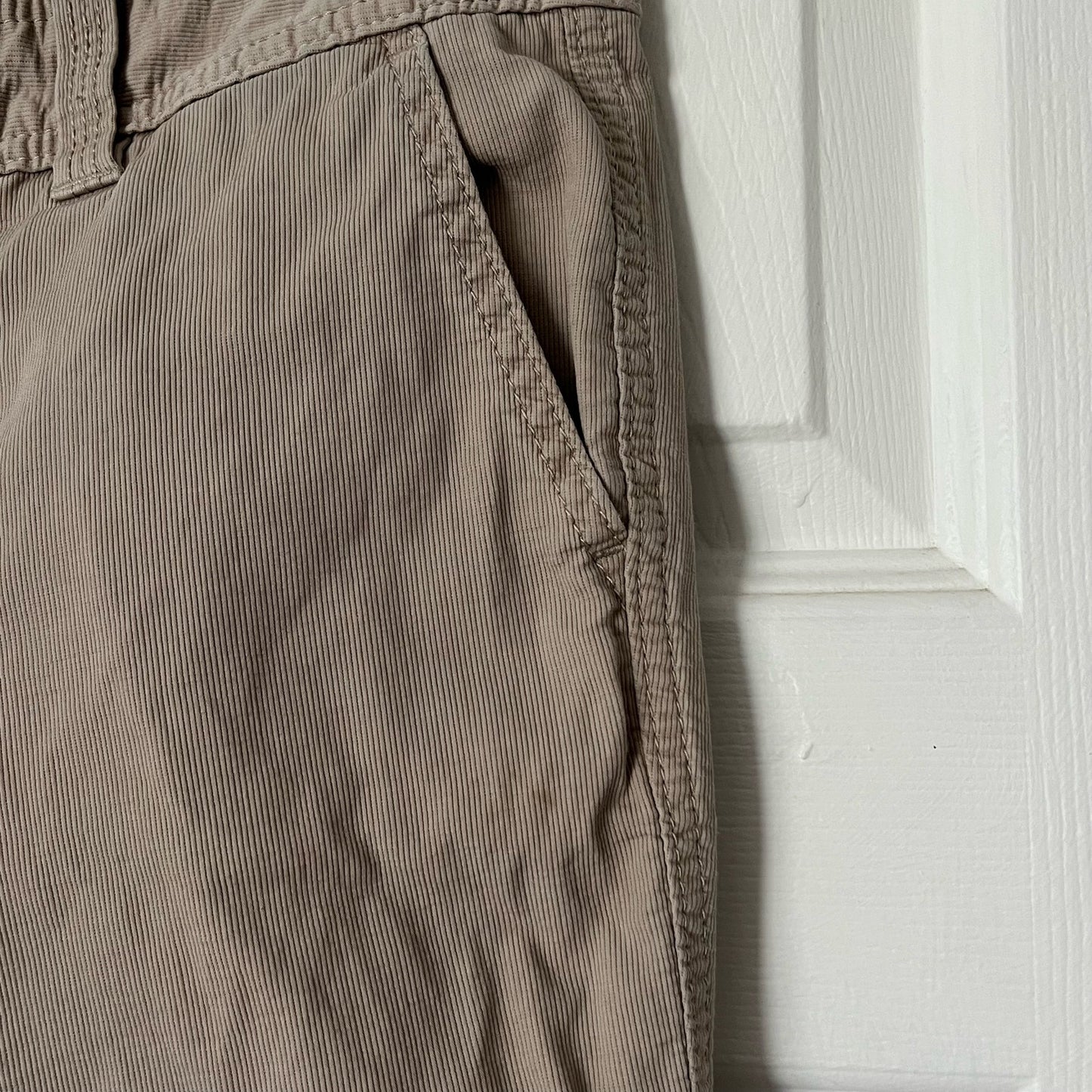Gap Straight Cropped Pants - Size 4