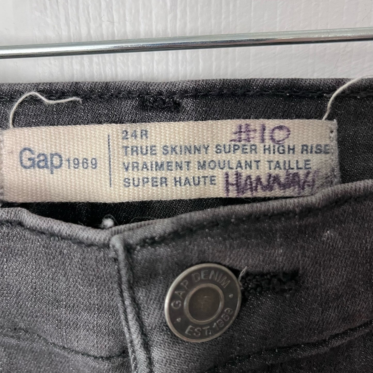 Gap 1969 True Skinny Super High Rise - Size 24R