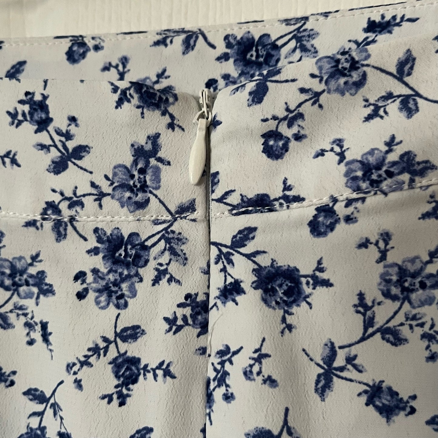 Forever 21 Floral Midi Skirt - Size S