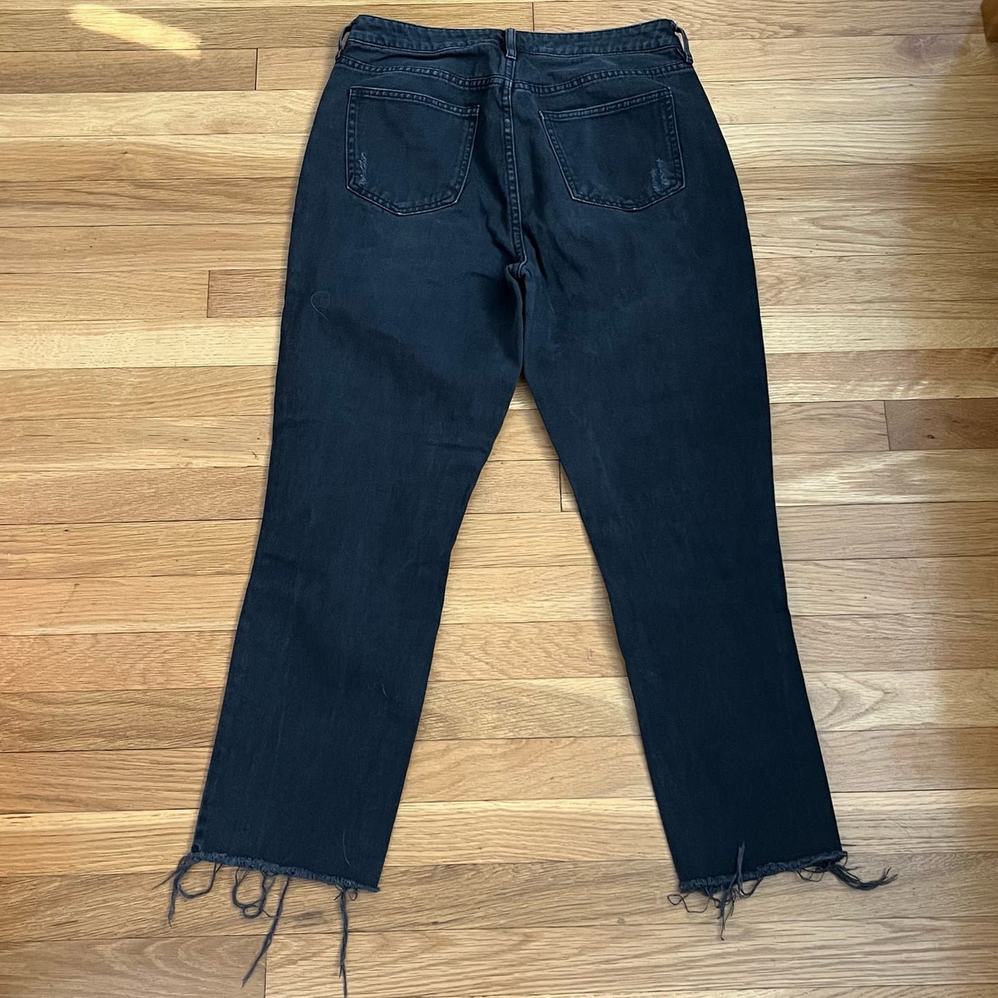 PacSun Distressed Mom Jeans - Size 28