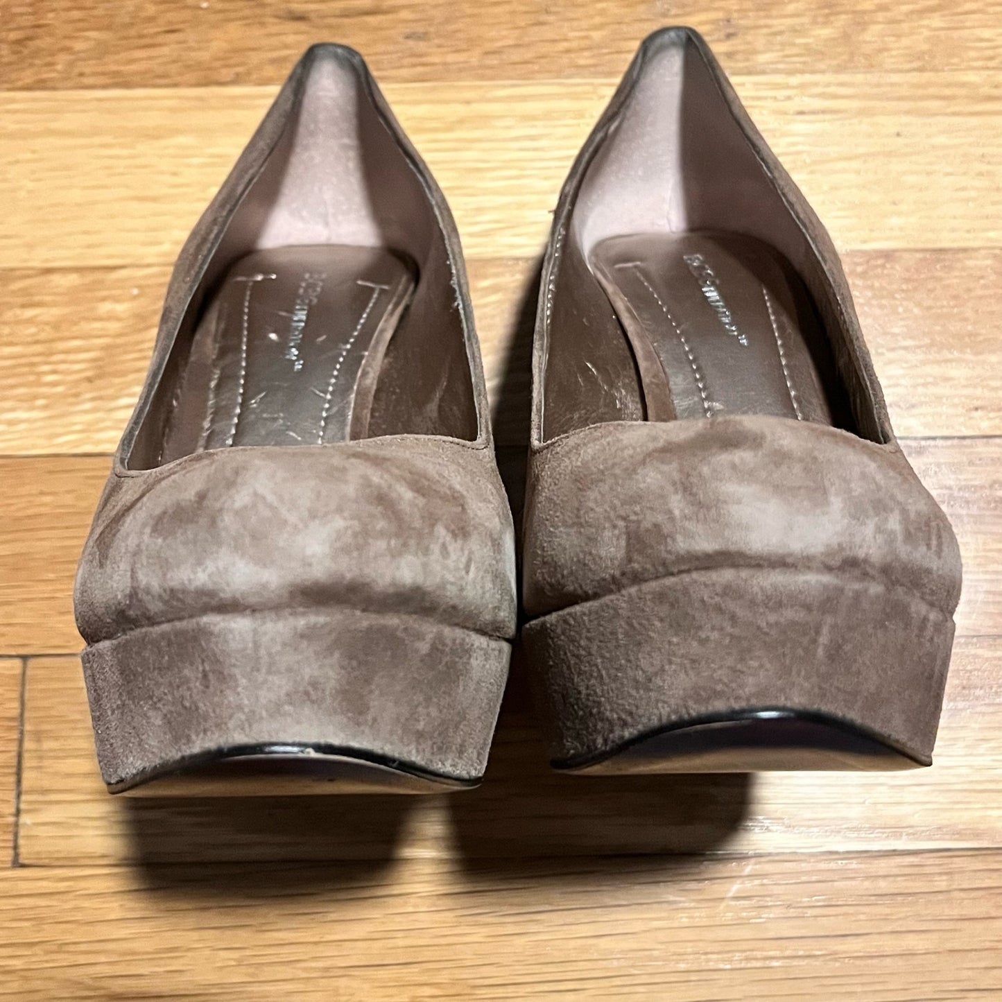 BCBGeneration Jodie Suede Pumps - Size 8M