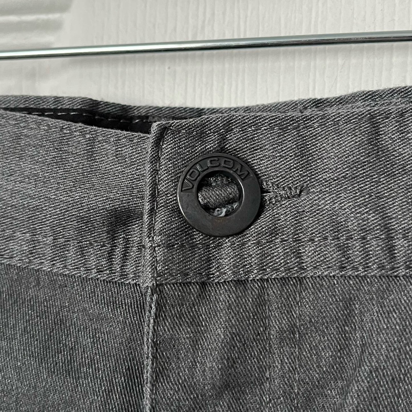 Volcom Shorts - Size 27