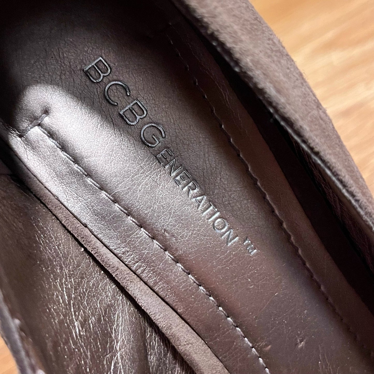 BCBGeneration Jodie Suede Pumps - Size 8M