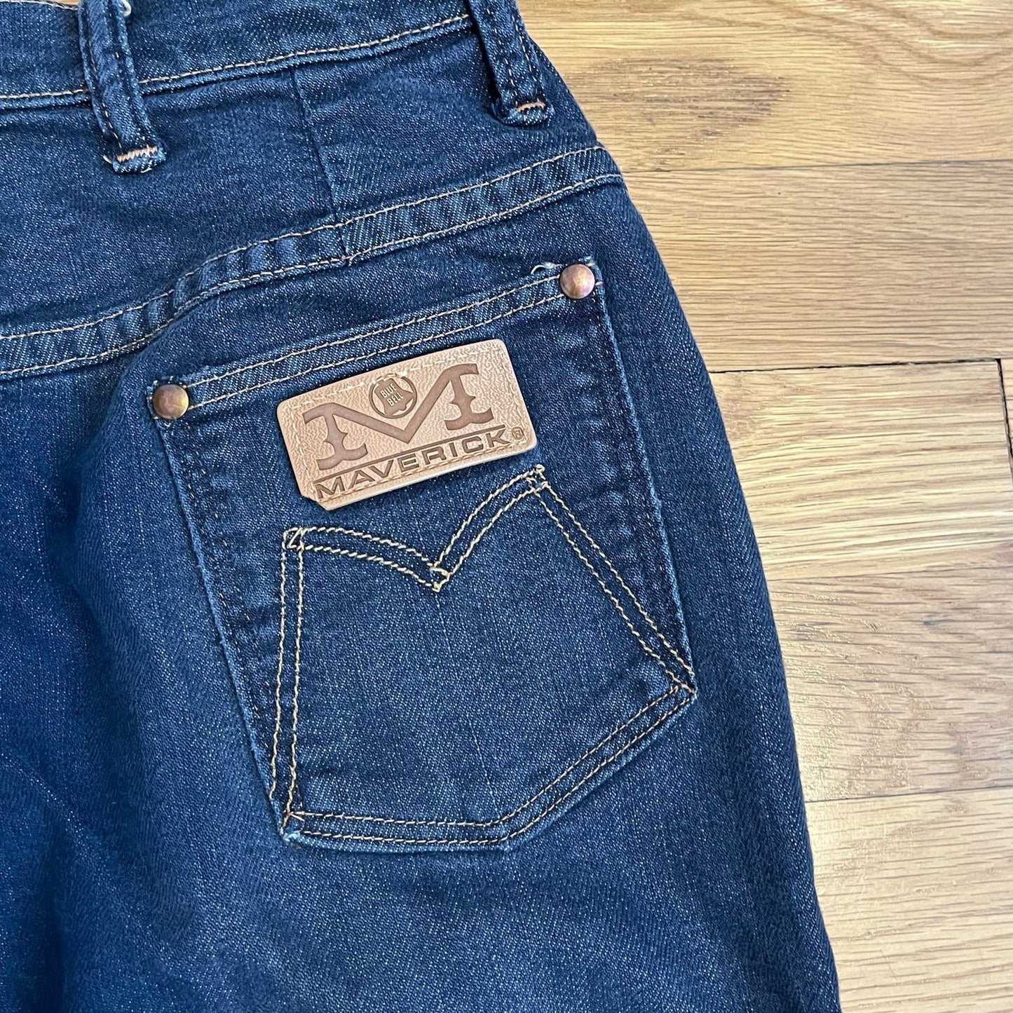 Maverick Slim Jeans - Size 13/14