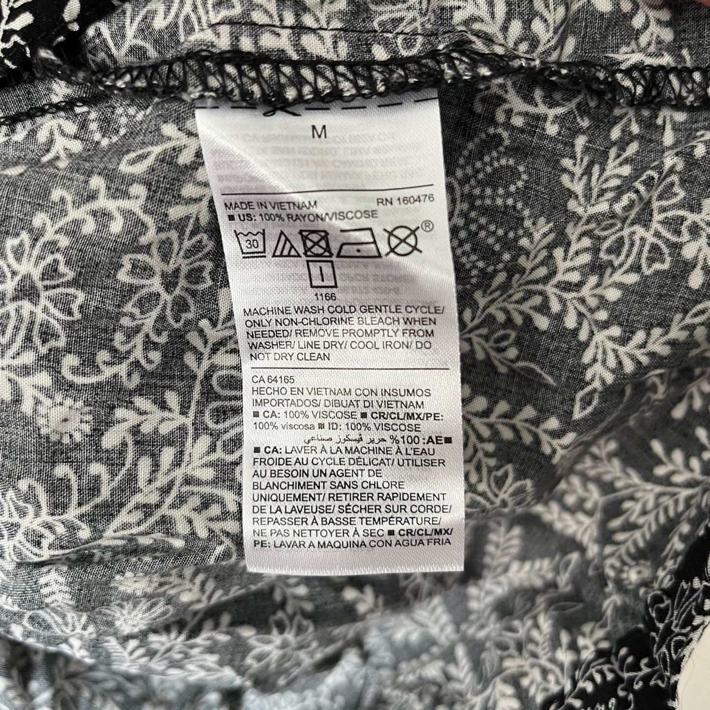 Old Navy Patterned Shift Dress - Size M
