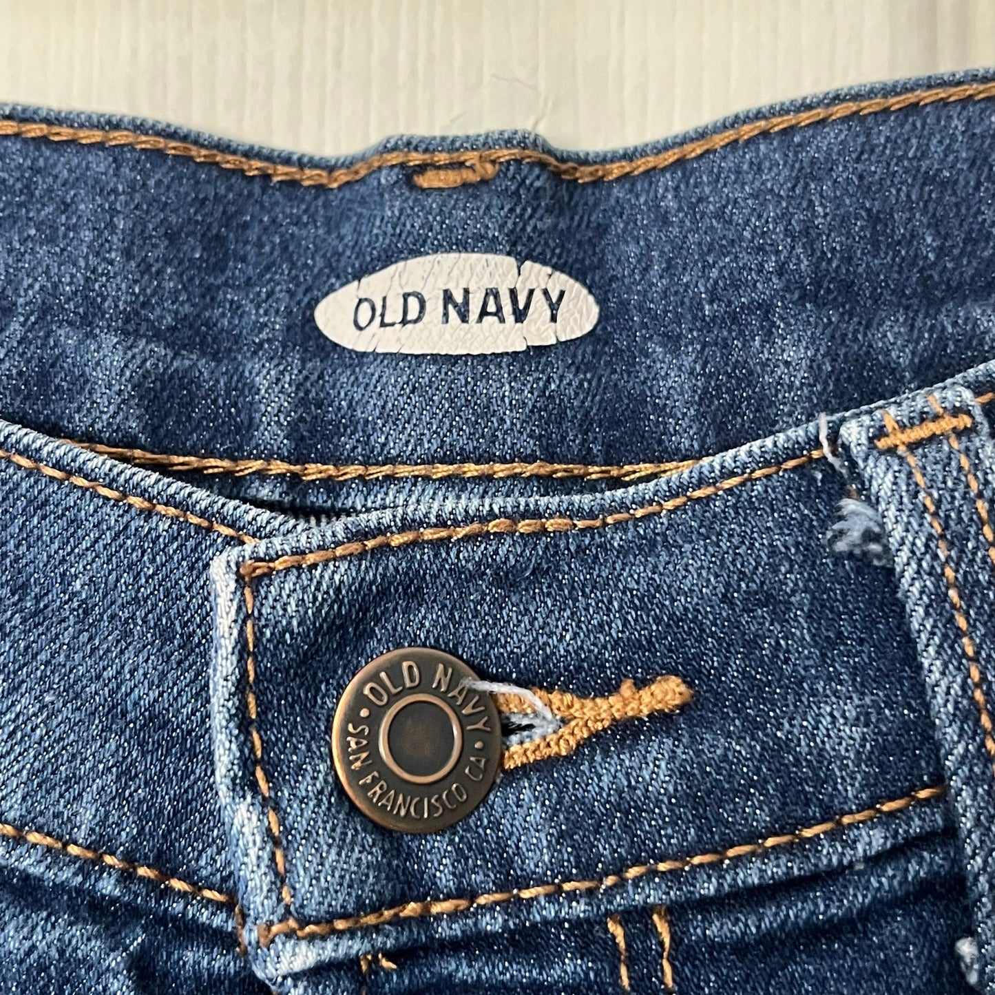 Old Navy Cuffed Denim Shorts - Size 8