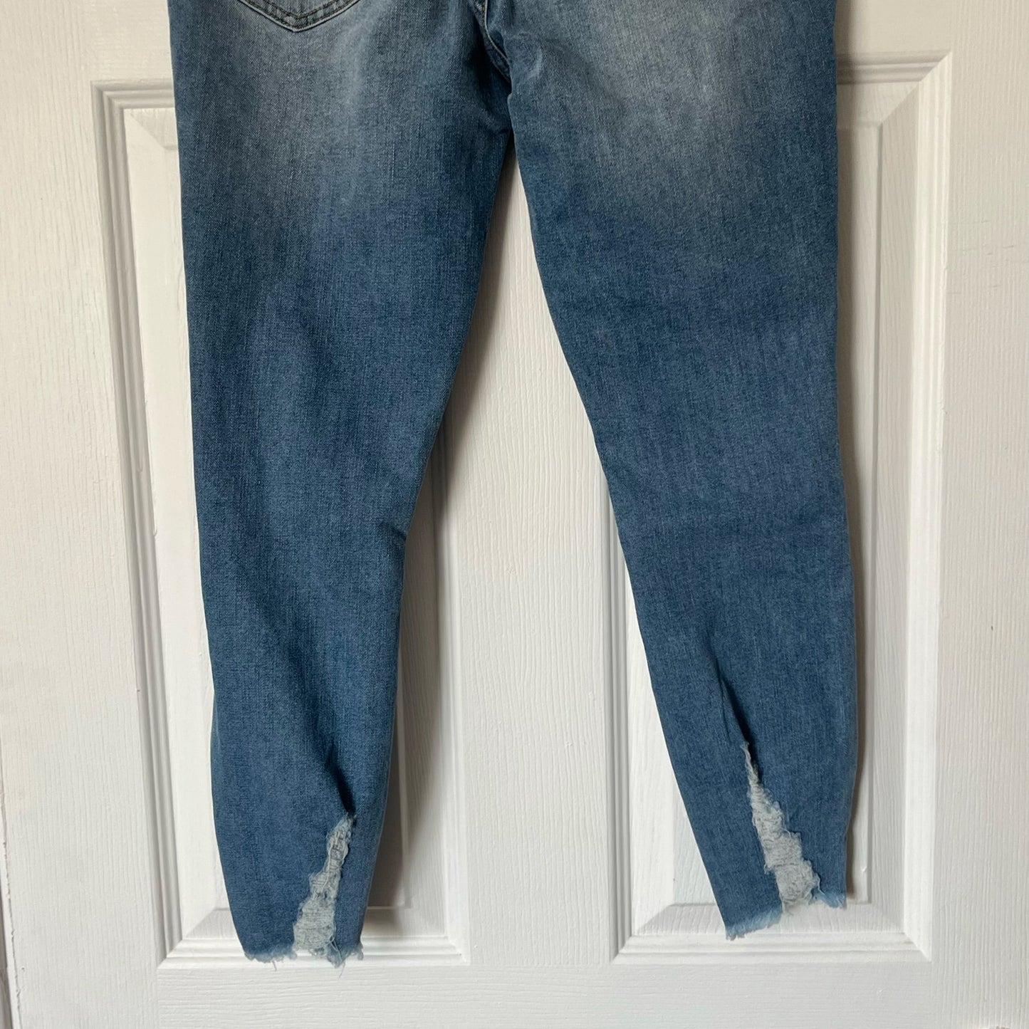 Indigo Rein Distressed Skinny Jeans - Size 5 - NWT