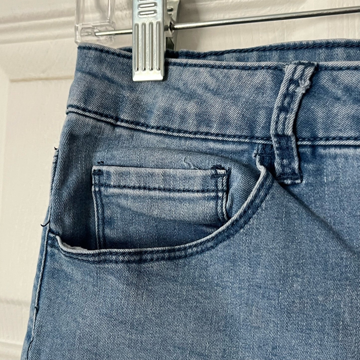 Forever 21 Skinny Jeans - Size 29