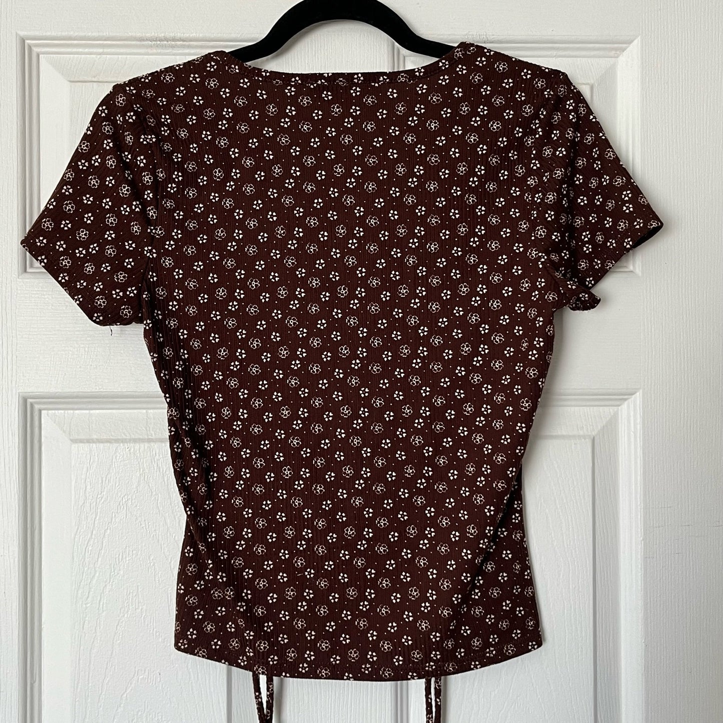 Vibe Sportswear Ribbed Floral Top - Size L