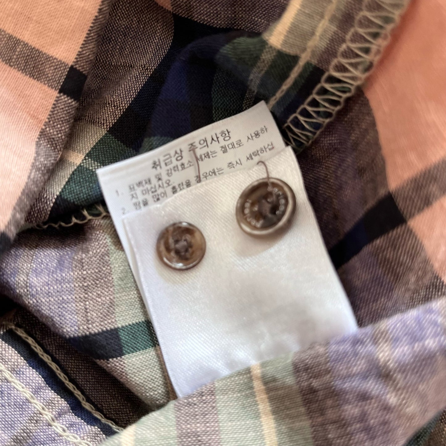 Series: Plaid Button-Down Shirt - Size 100 [KOR] / M