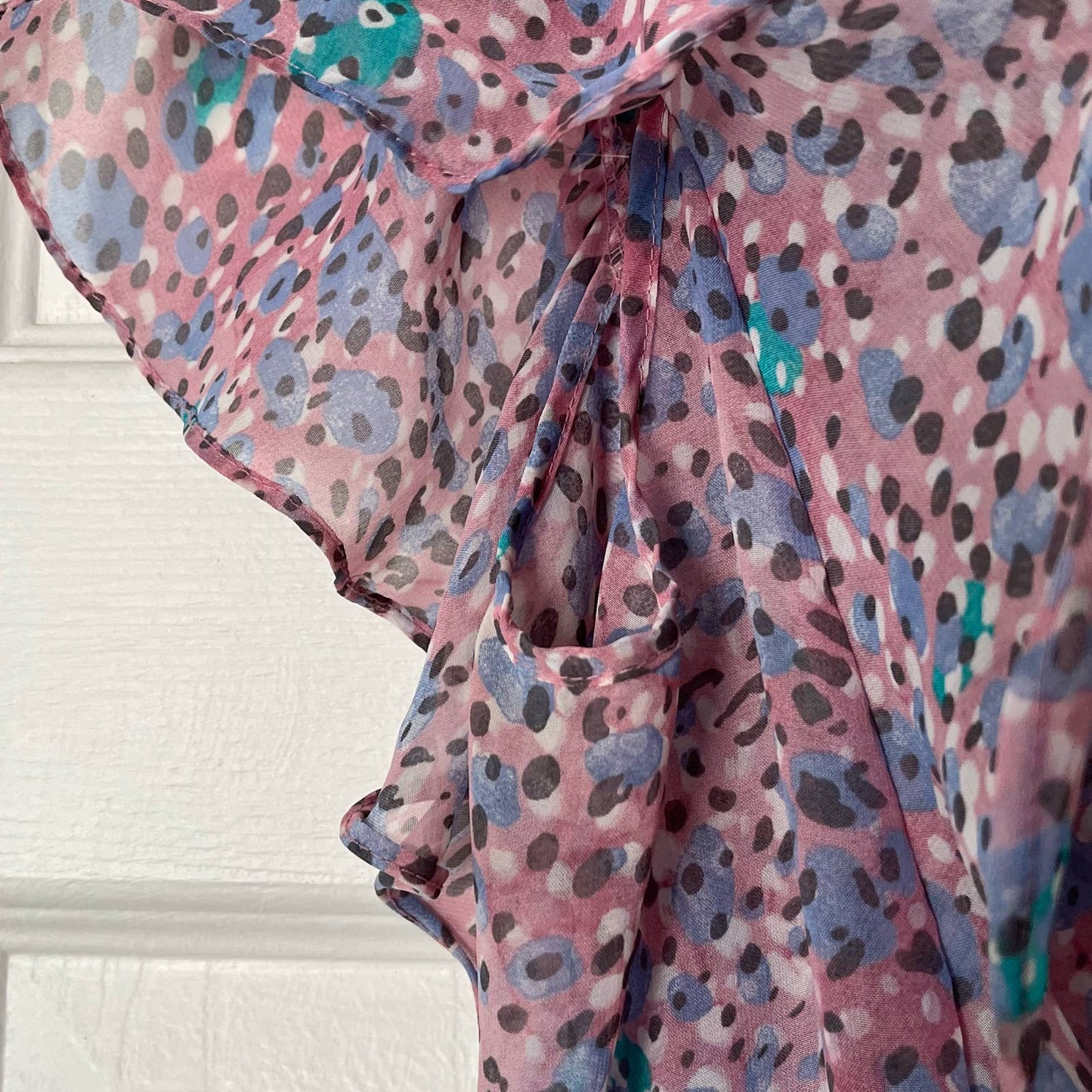 Forever 21 Flutter-Sleeve Tie-Neck Top - Size M