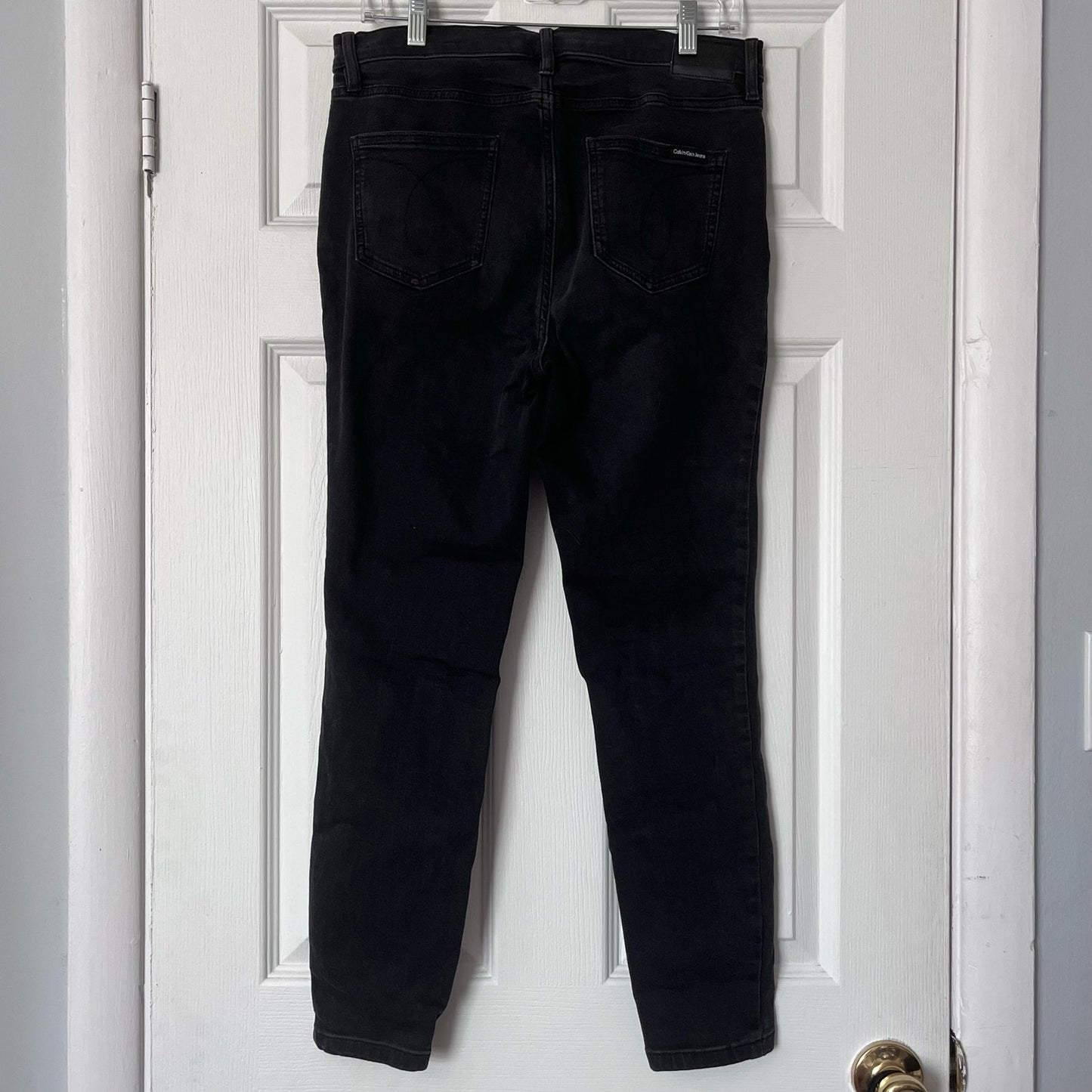 Calvin Klein Jeans High Rise Jegging - Size 31