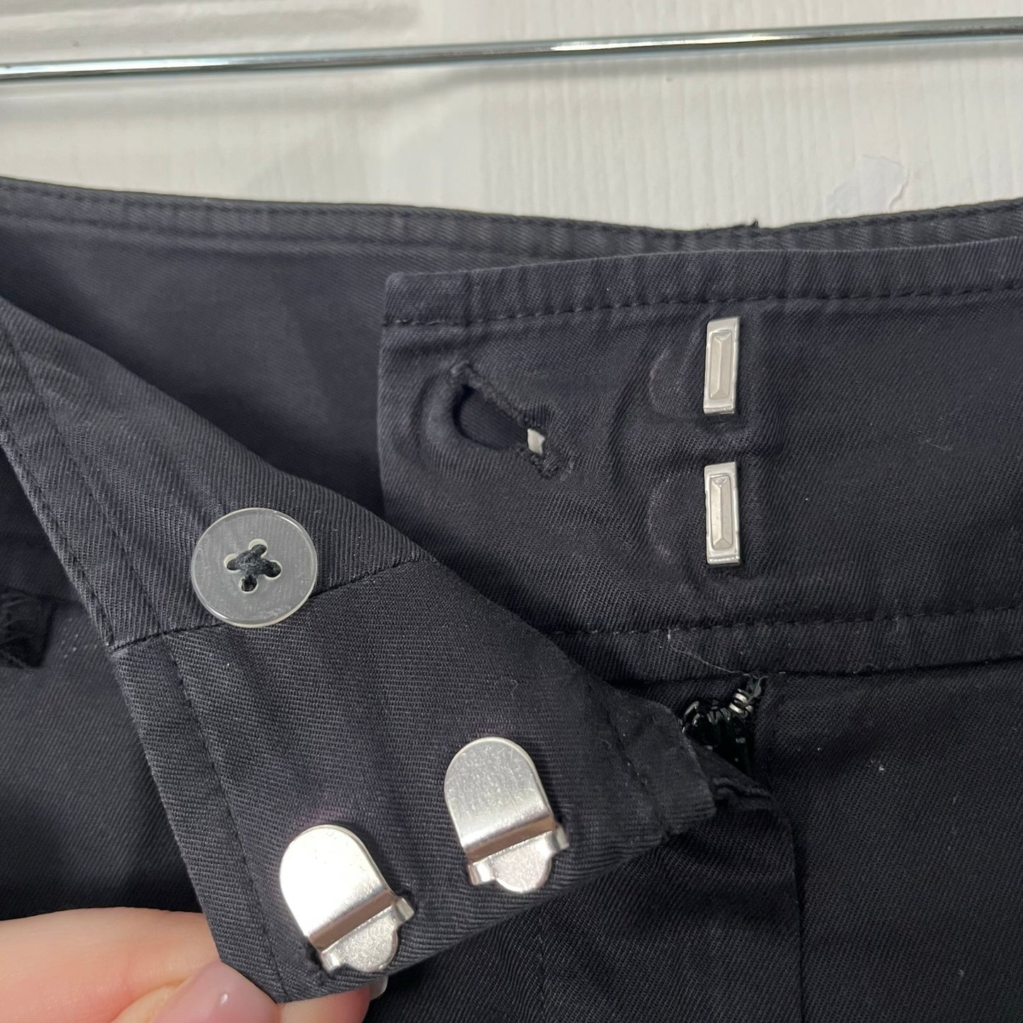 MICHAEL Michael Kors Cropped Slacks - Size 4