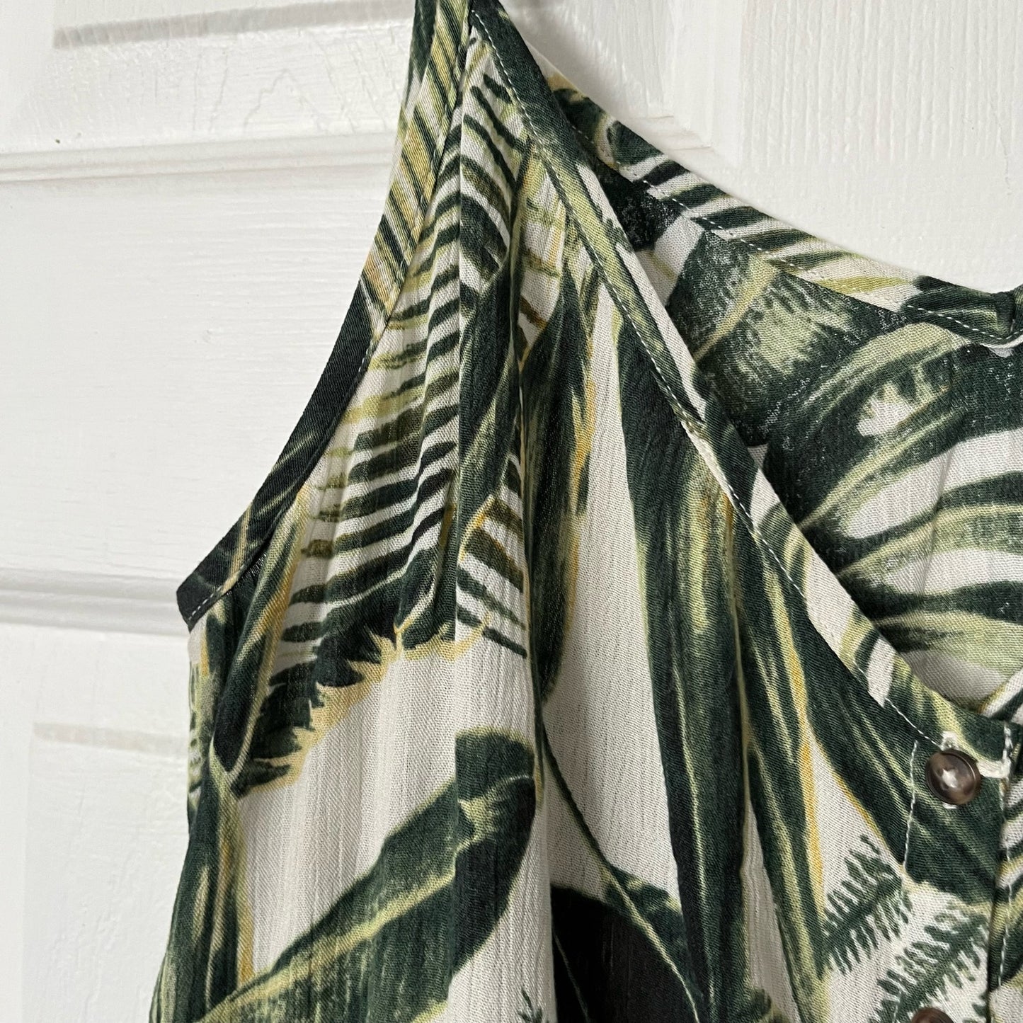 H&M Tropical Tie-Front Crop Top - Size 10