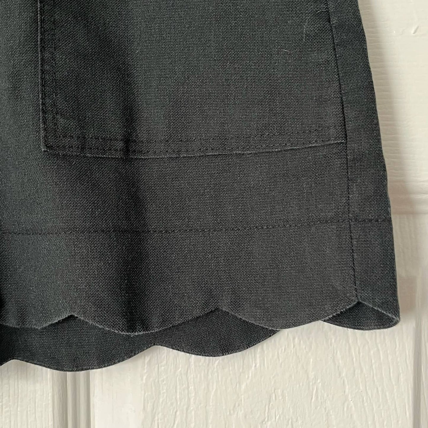Yenissi Scallop Hem Shorts - Size 55 [KOR]