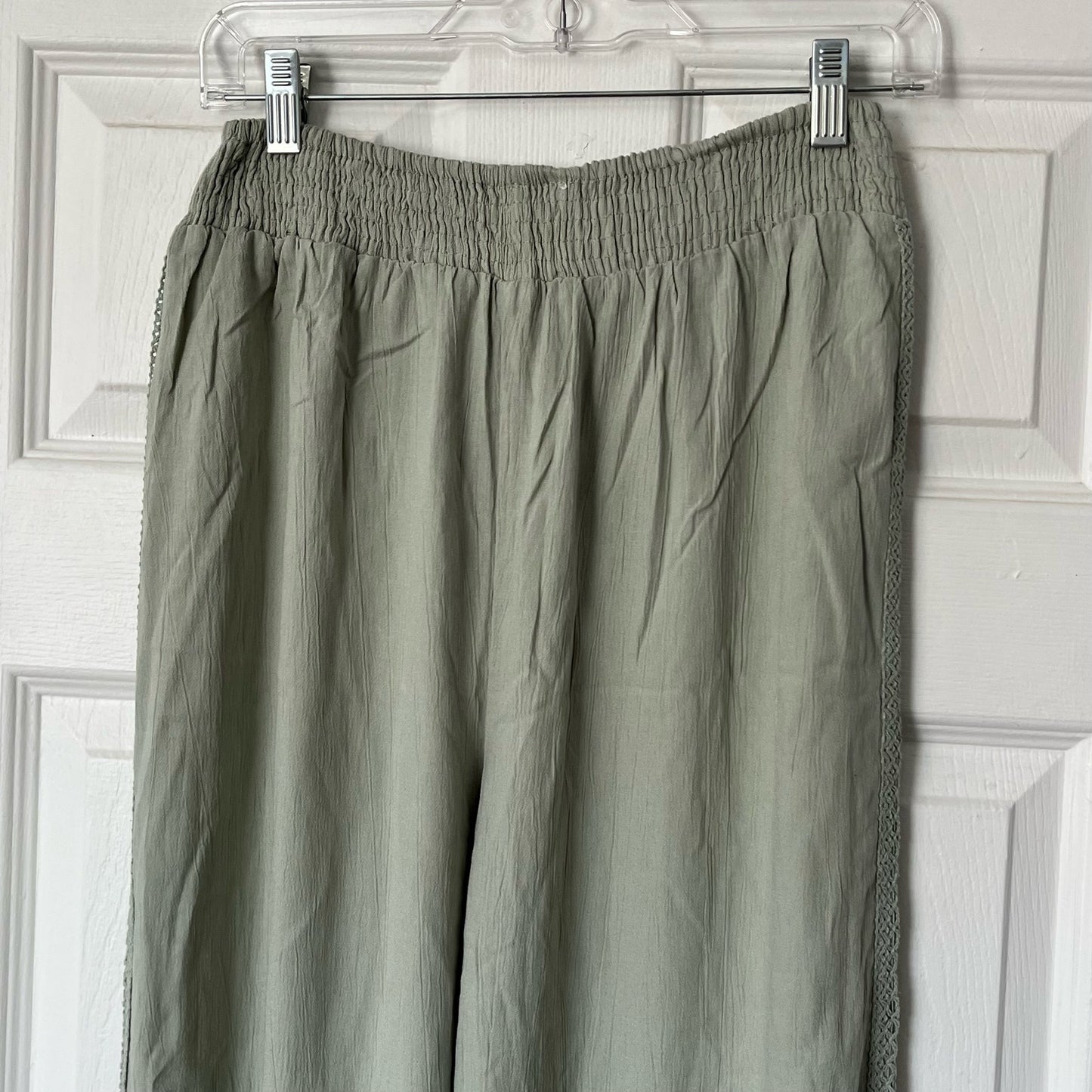Kiwi + Punch Crochet Trim Lounge Set - Size L