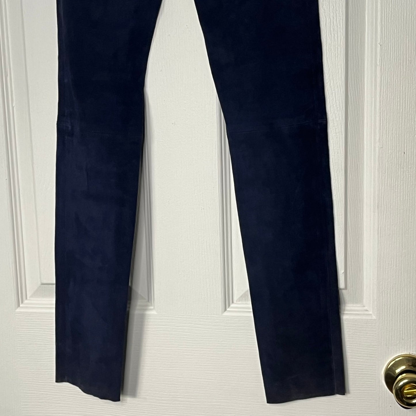 Alice + Olivia Lambskin Suede Zip-Front Skinny Pants - Size 4