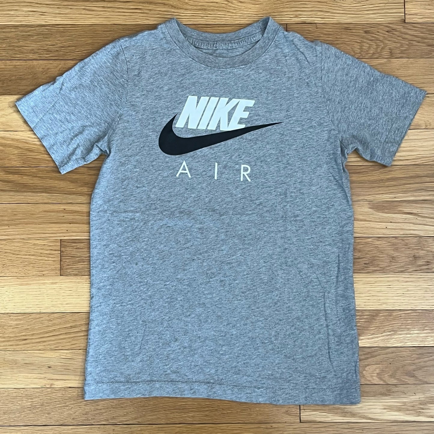 Nike Air Logo T-Shirt - Size L