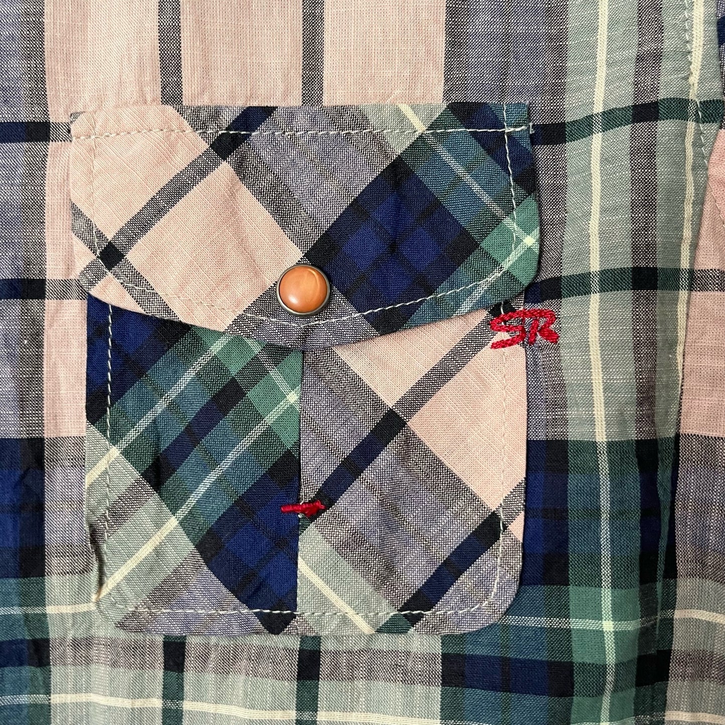 Series: Plaid Button-Down Shirt - Size 100 [KOR] / M