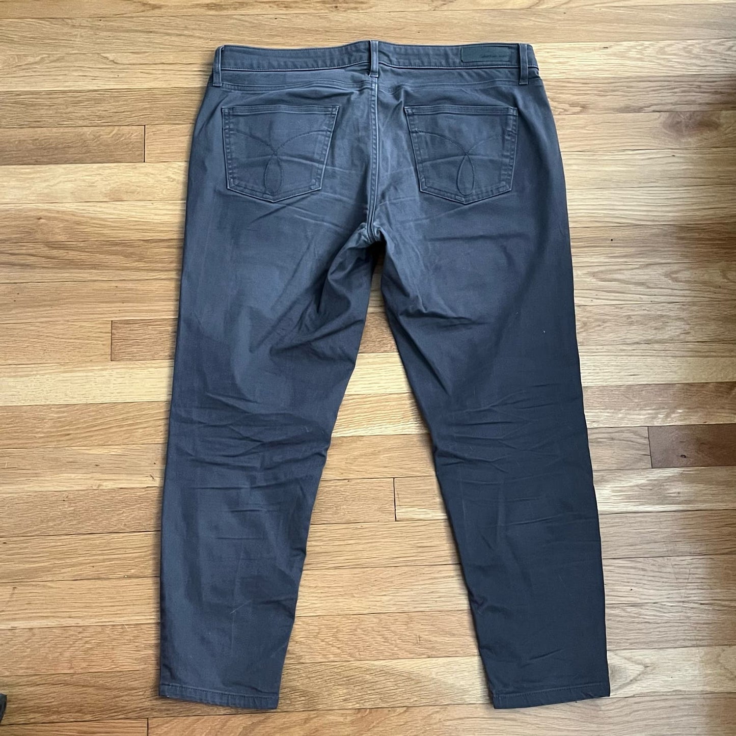 Calvin Klein Jeans Ankle Skinny Pants - Size 14