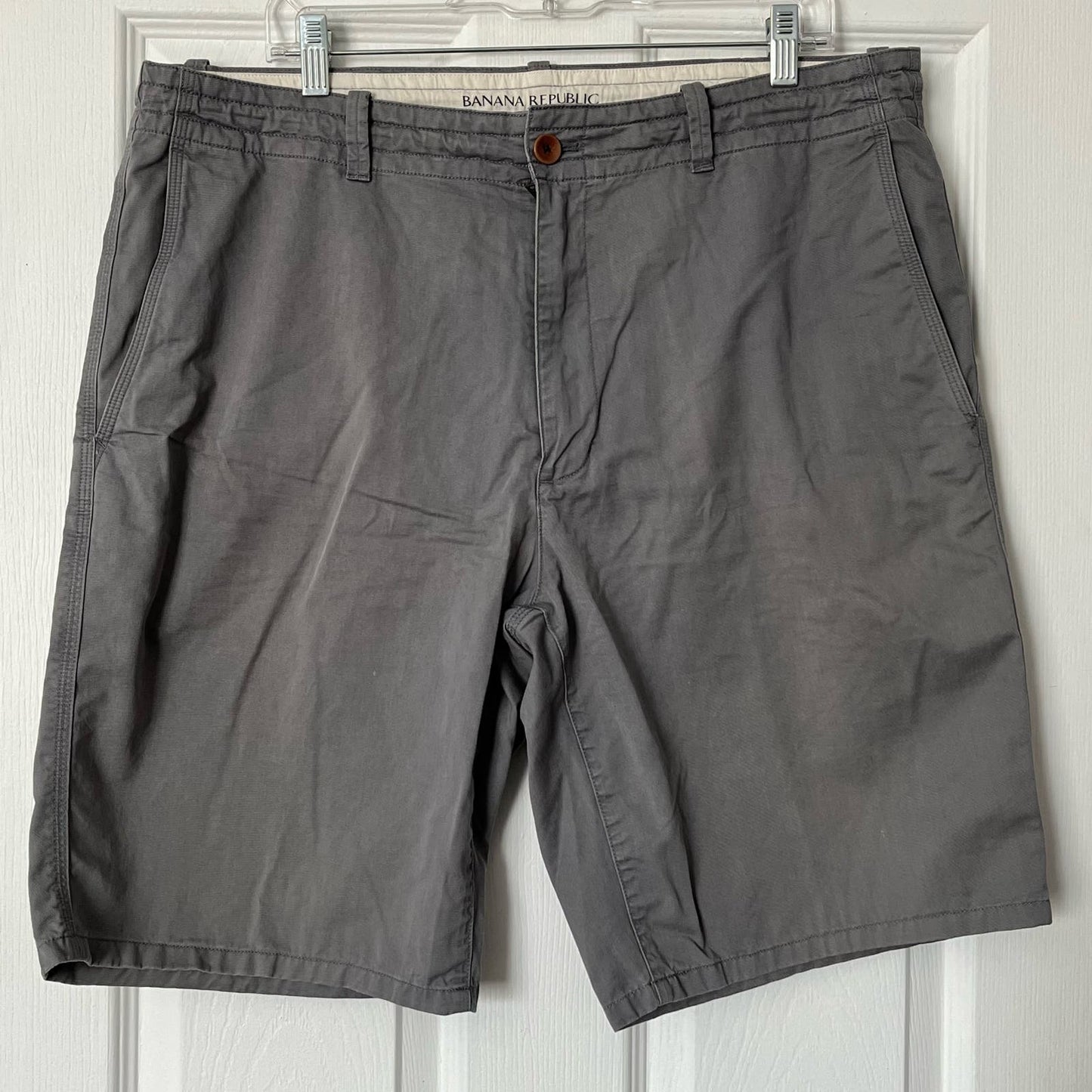 Banana Republic Drawstring Short - Size 36