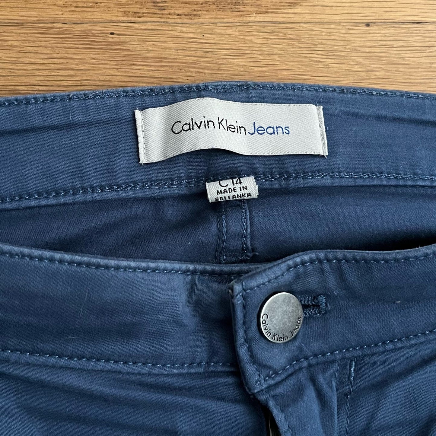 Calvin Klein Jeans Ankle Skinny Pants - Size 14