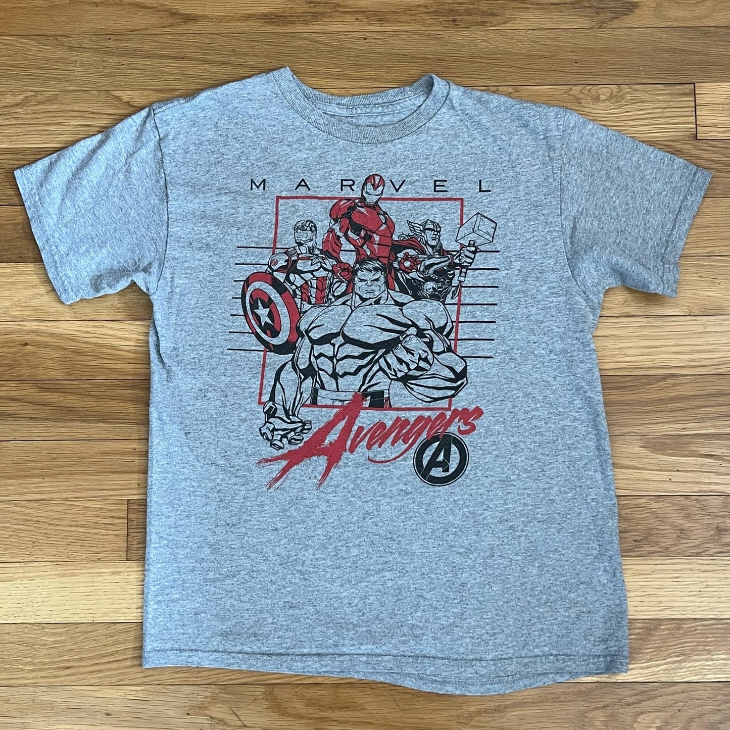 Marvel Avengers Graphic T-Shirt - Size 08*