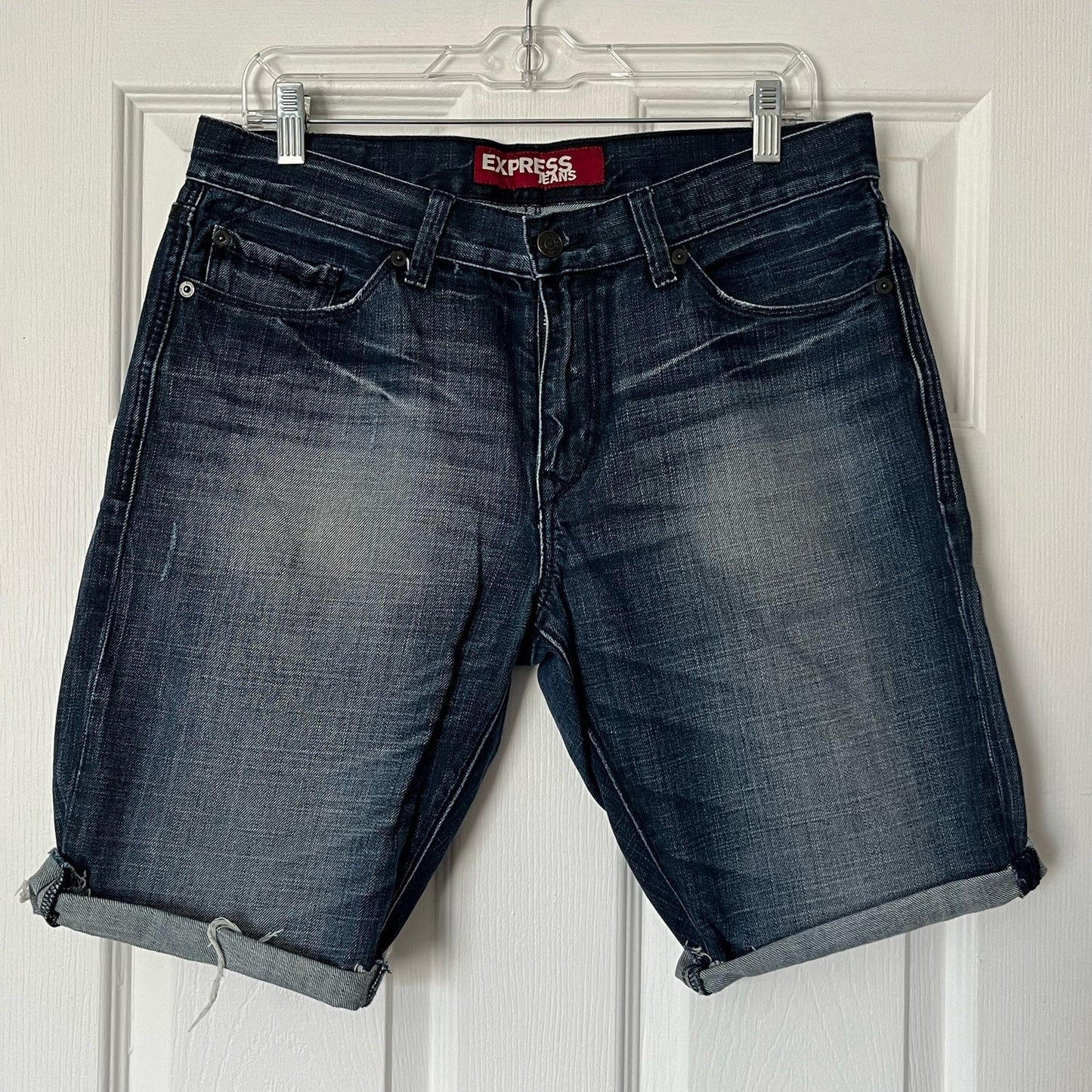 Express Jeans Rocco Slim Fit Low Rise Cutoffs - Size 32