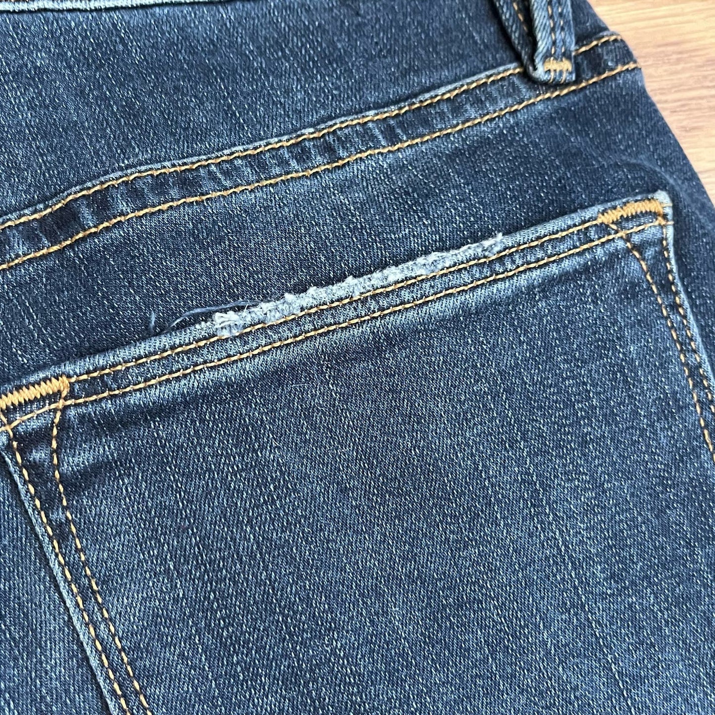 Frame Denim Le High Raw Hem Skinny Jeans - Size 25