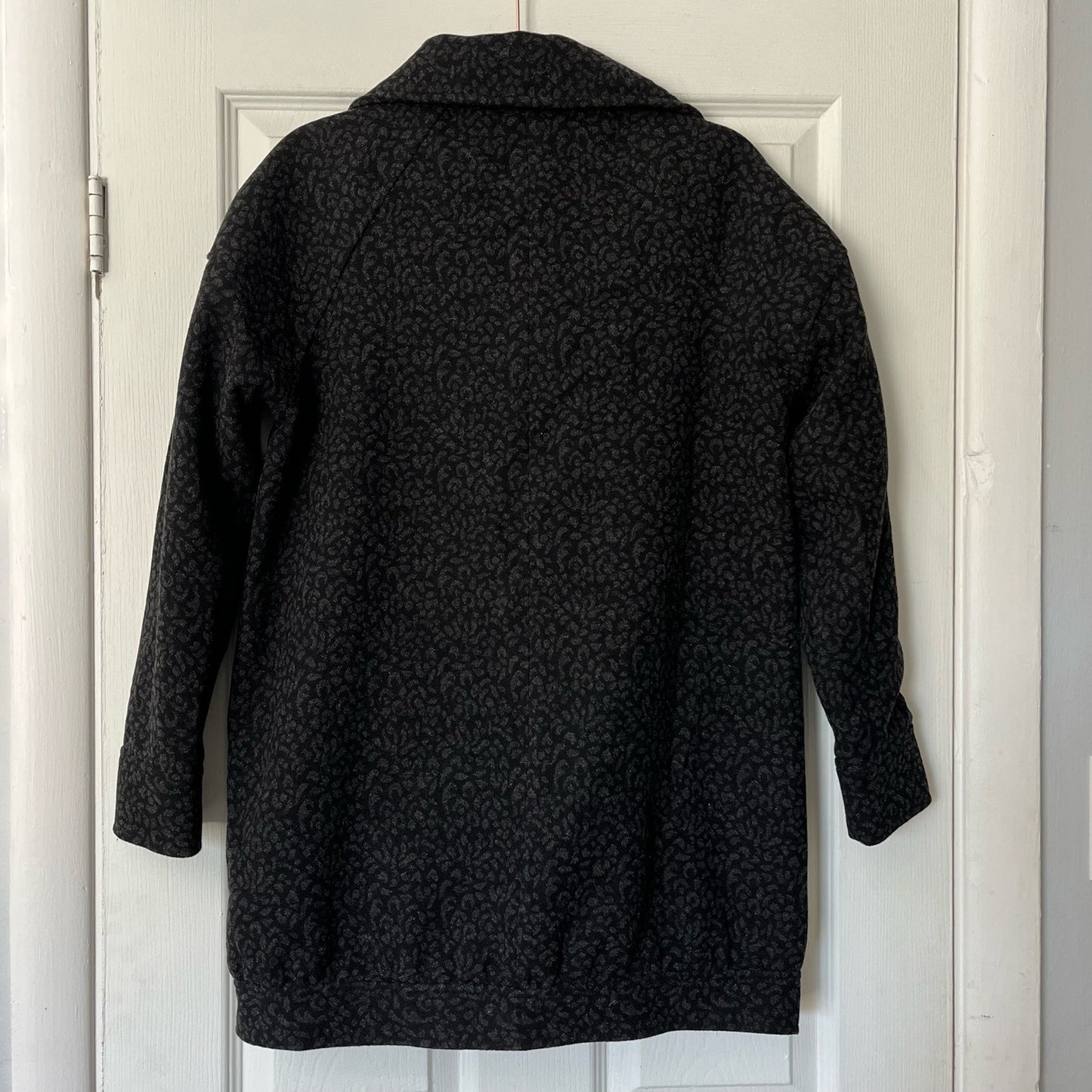 Divided by H&M Wool-Blend Leopard Print Coat - Size 6