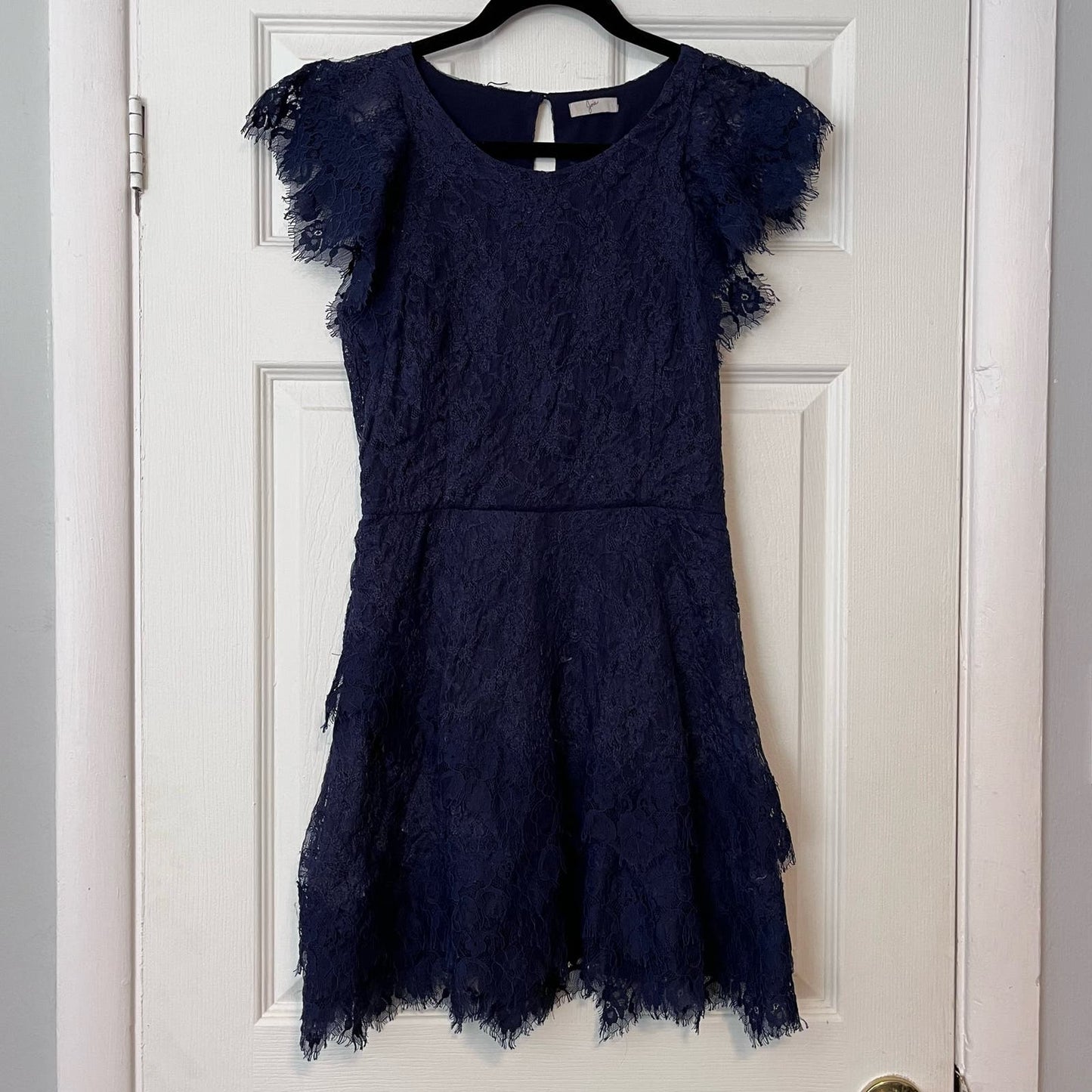 Joie Dress w/Tiered Lace Skirt - Size XS?