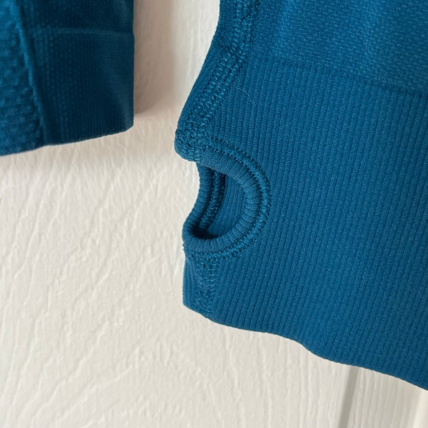 Active by Old Navy Semi-Fitted Hoodie - Size S