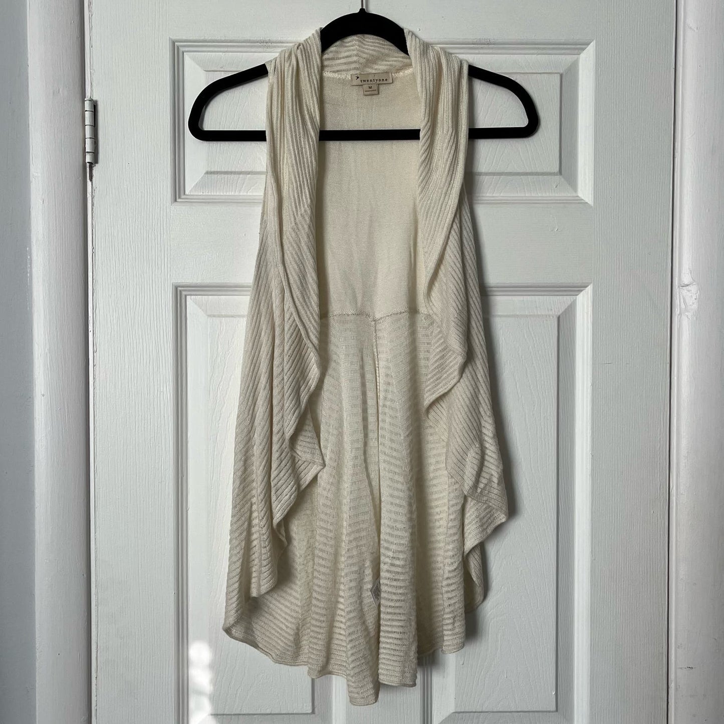Forever 21 Waterfall Open Sweater Vest - Size M