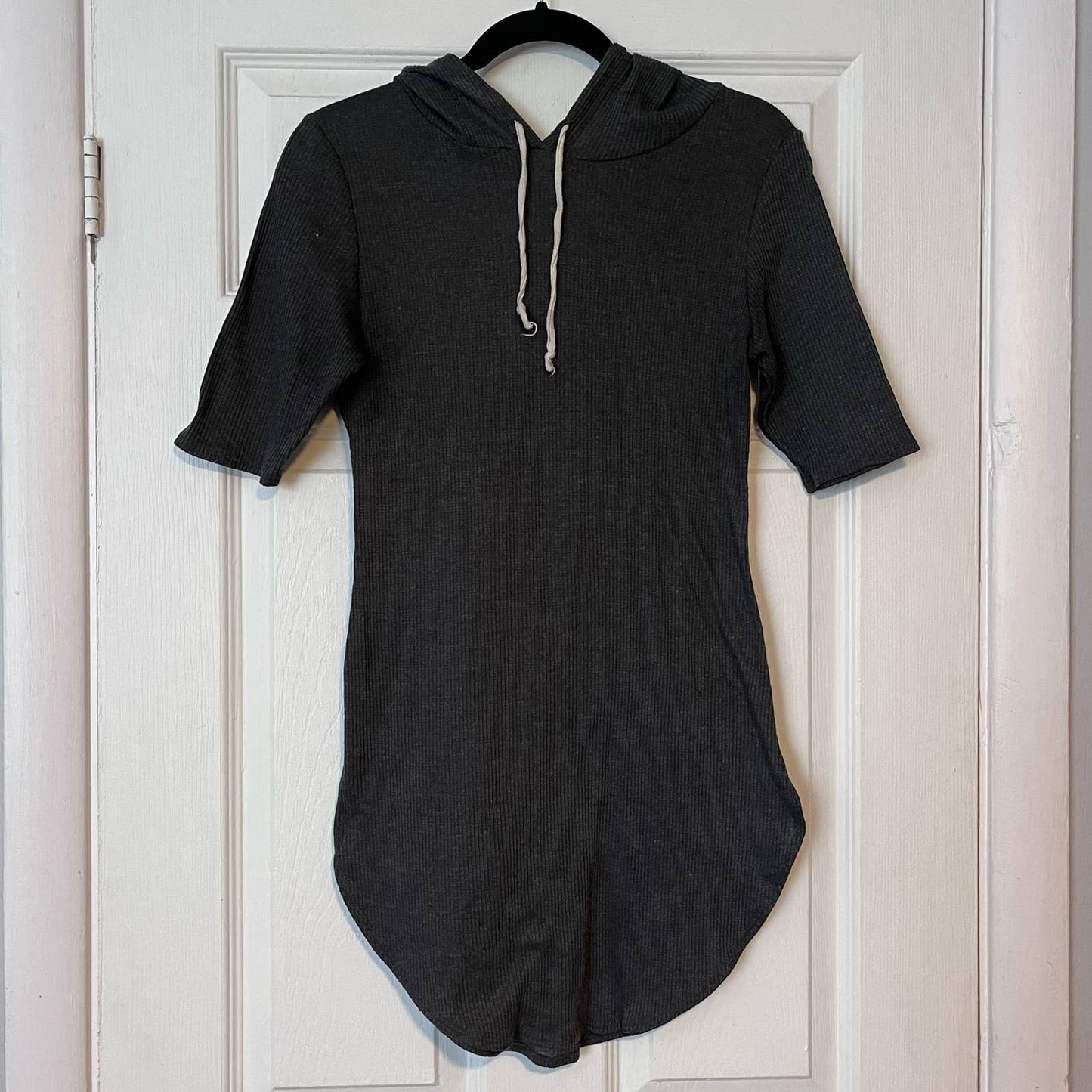 Nella Fantasia Hooded Rib-Knit Dress - Size L