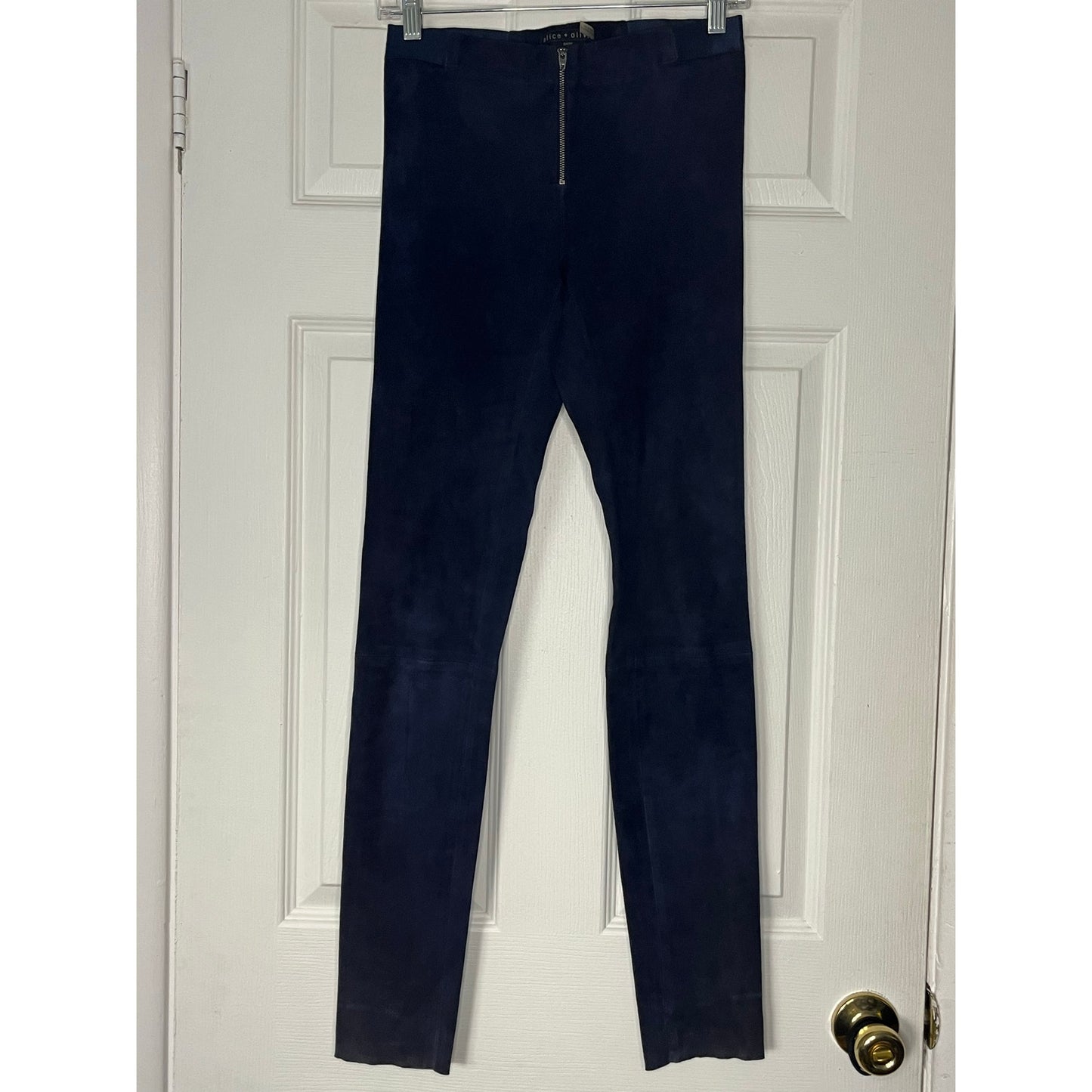 Alice + Olivia Lambskin Suede Zip-Front Skinny Pants - Size 4
